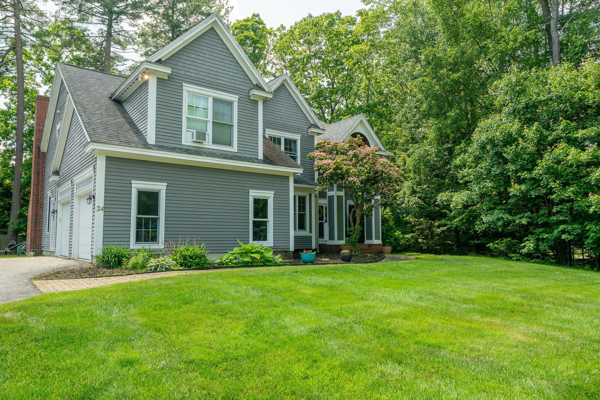24 Surrey Lane