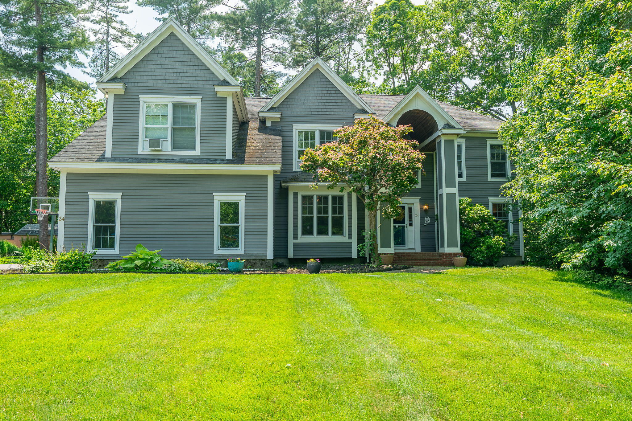 24 Surrey Lane