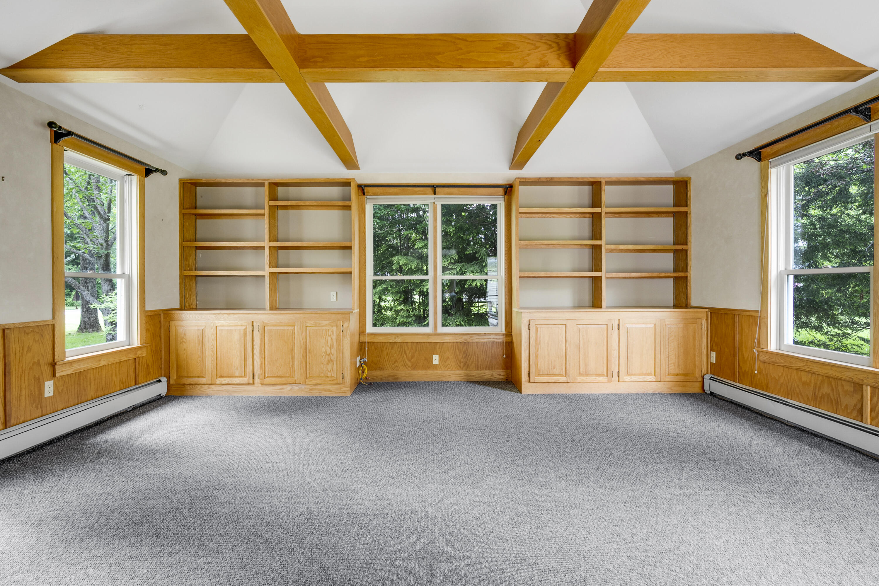 9 Hemlock Drive