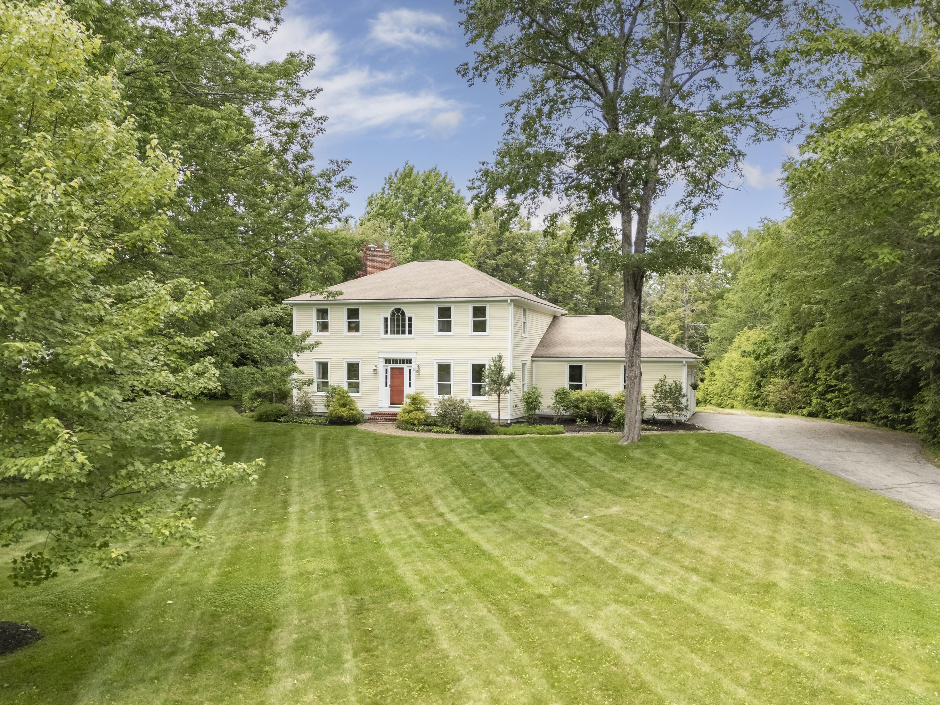 9 Hemlock Drive
