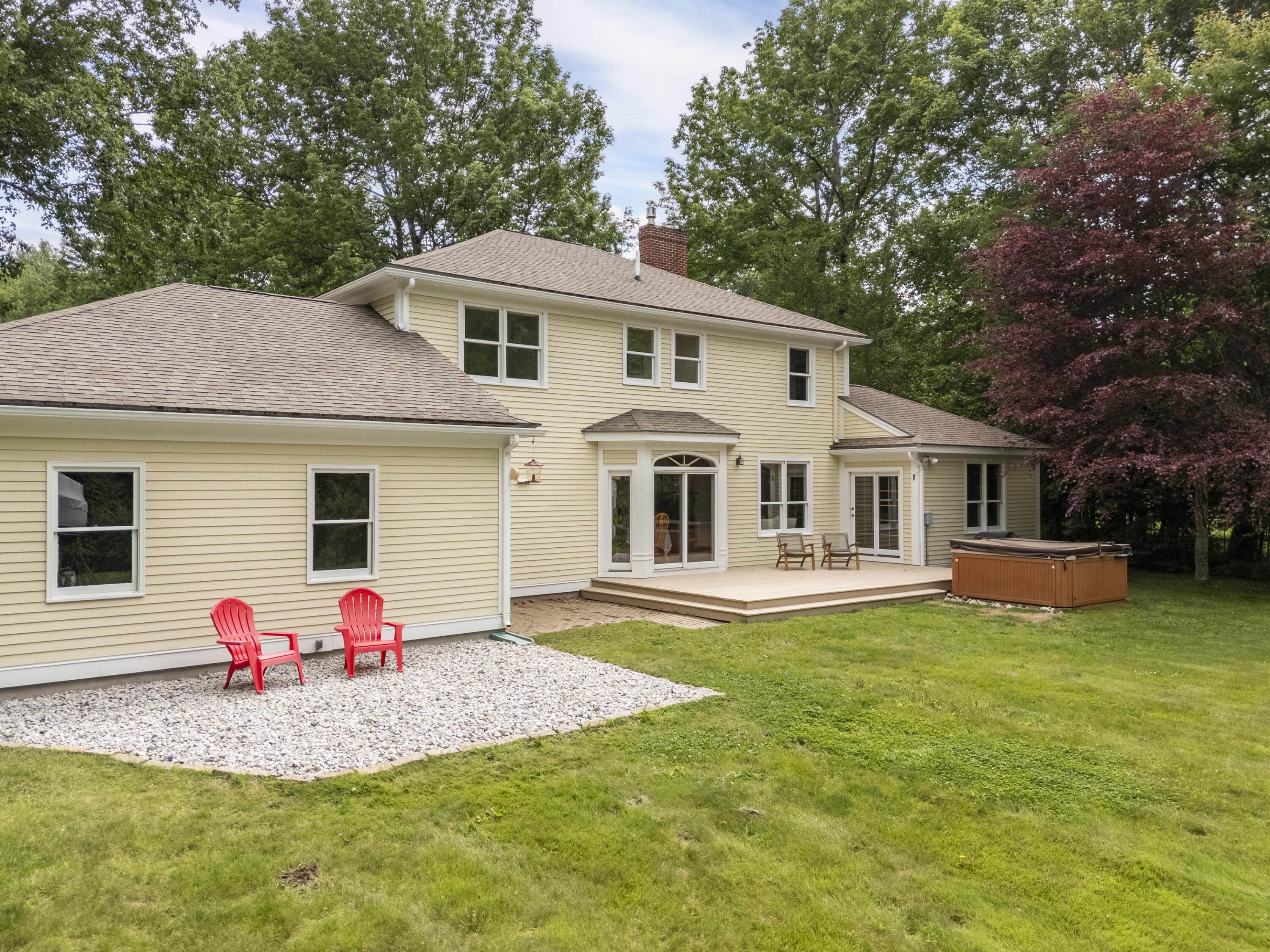 9 Hemlock Drive