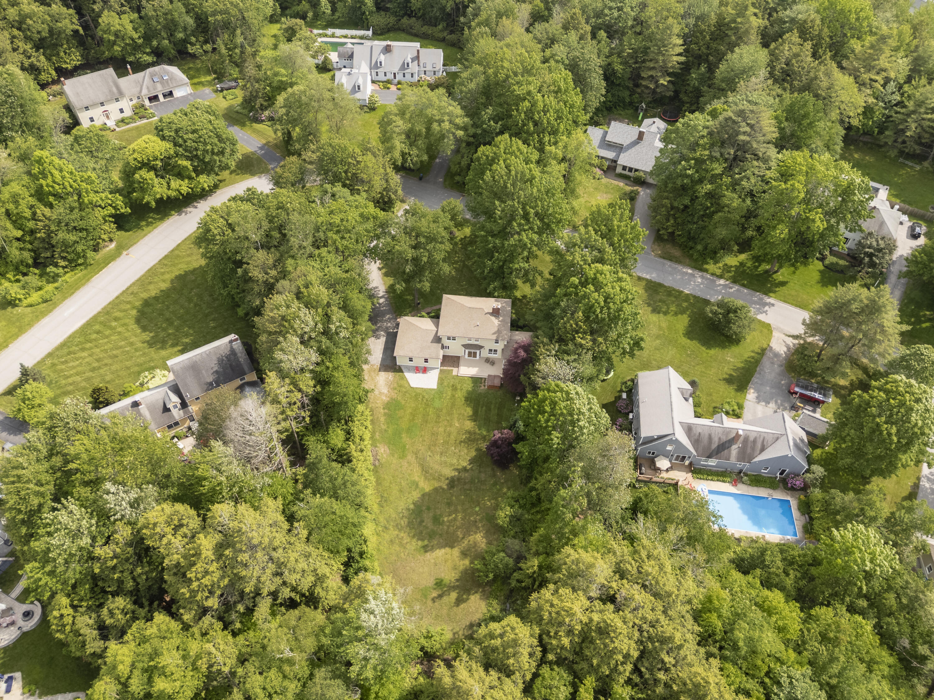 9 Hemlock Drive