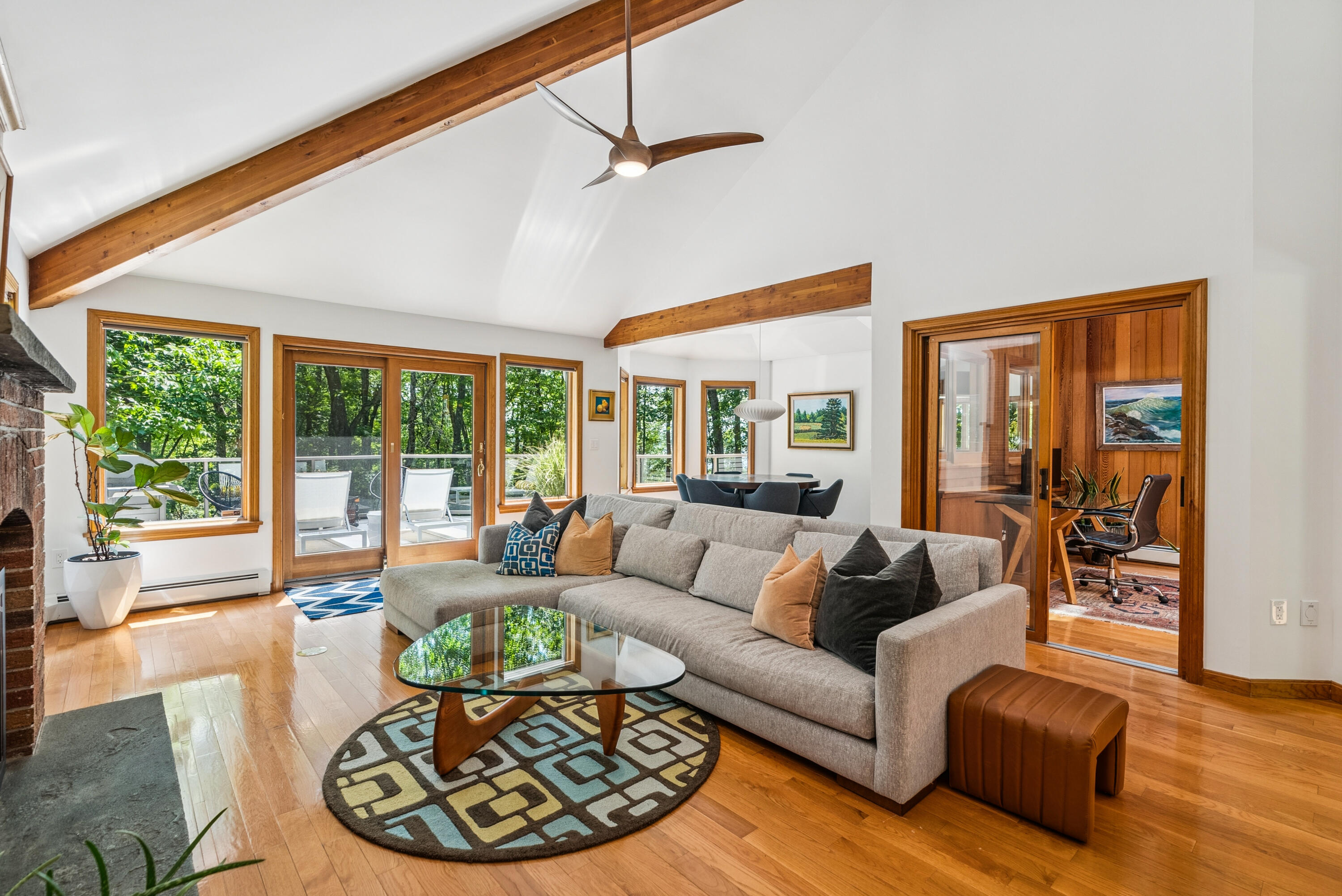 18 Woldbrook Drive
