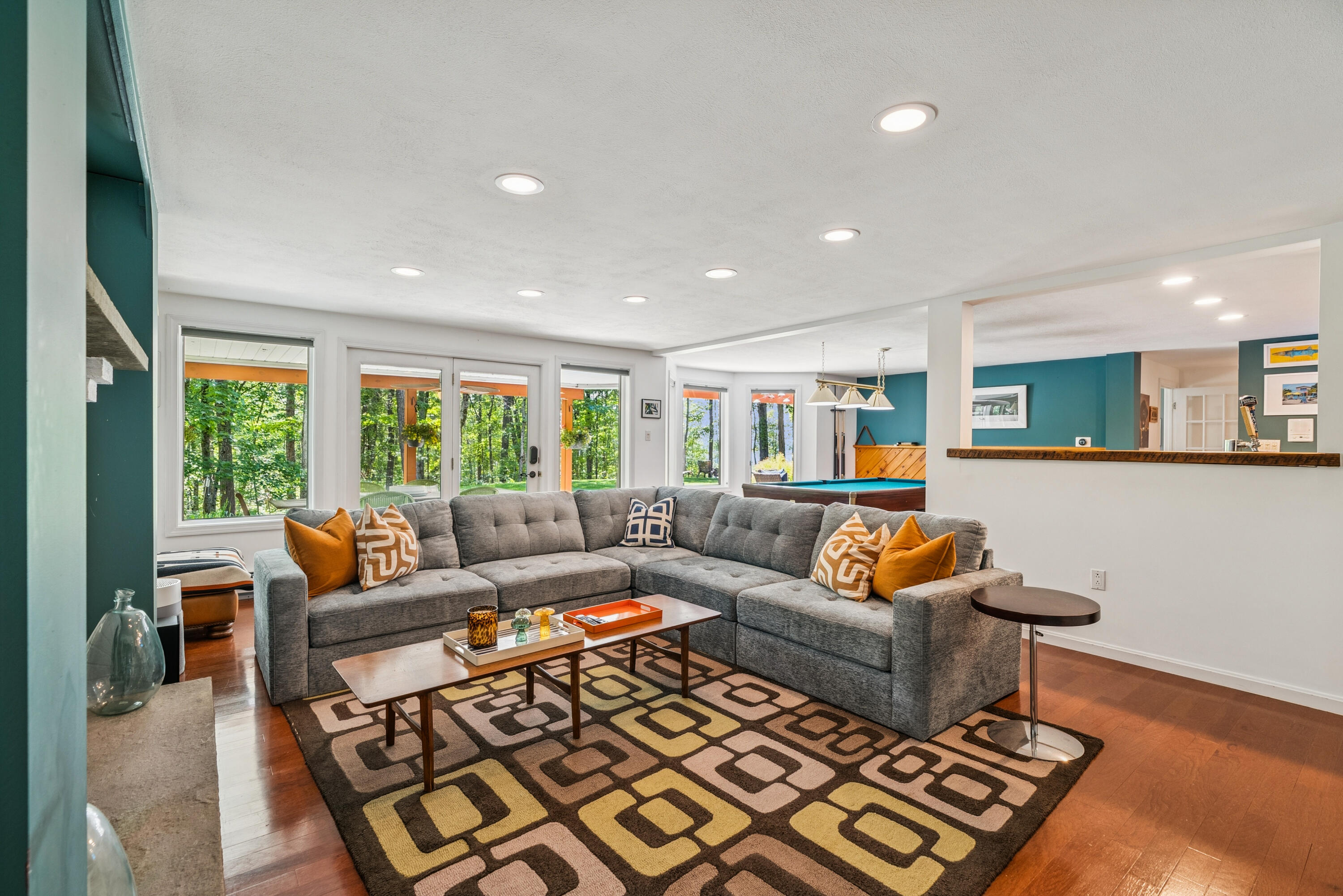 18 Woldbrook Drive