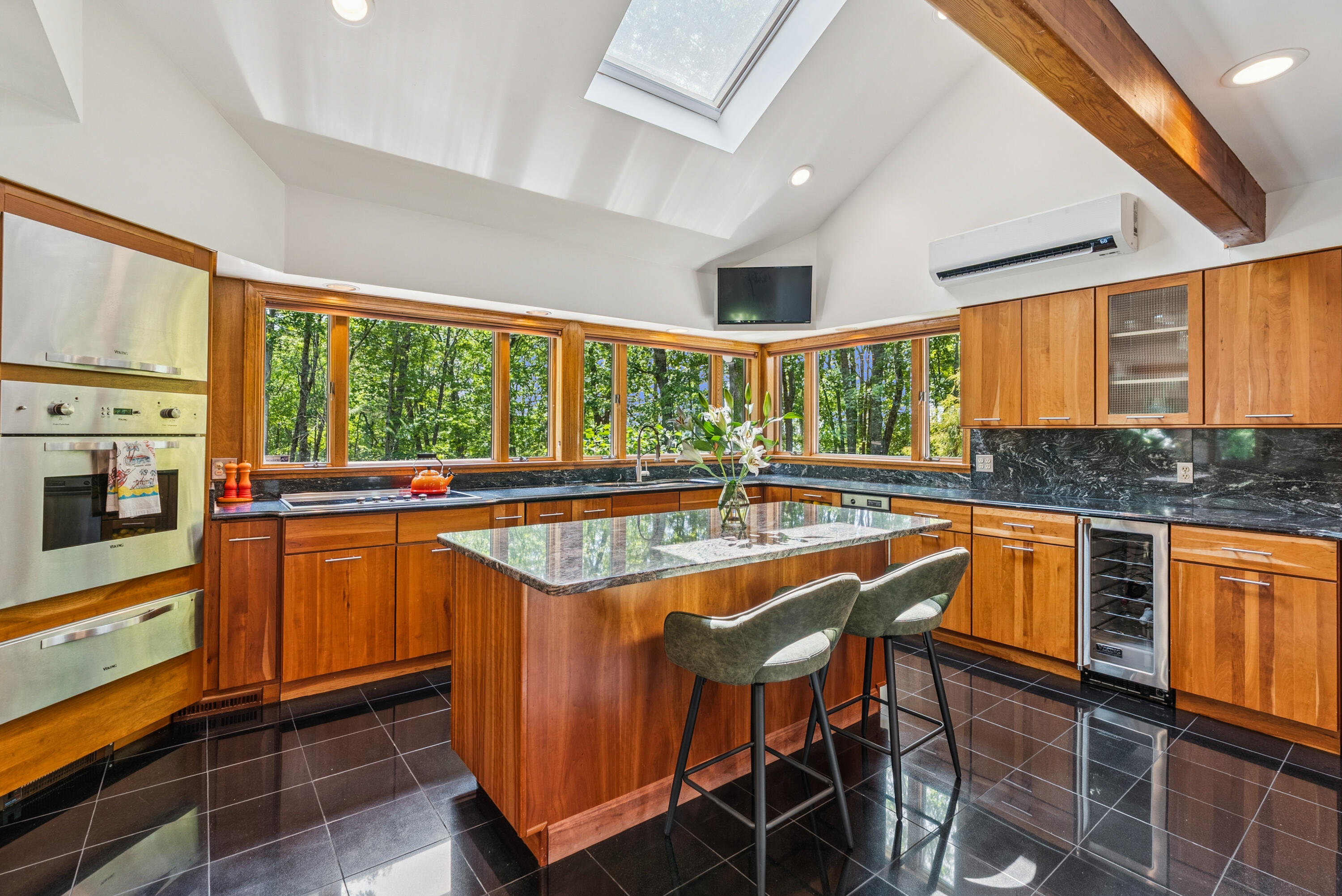 18 Woldbrook Drive