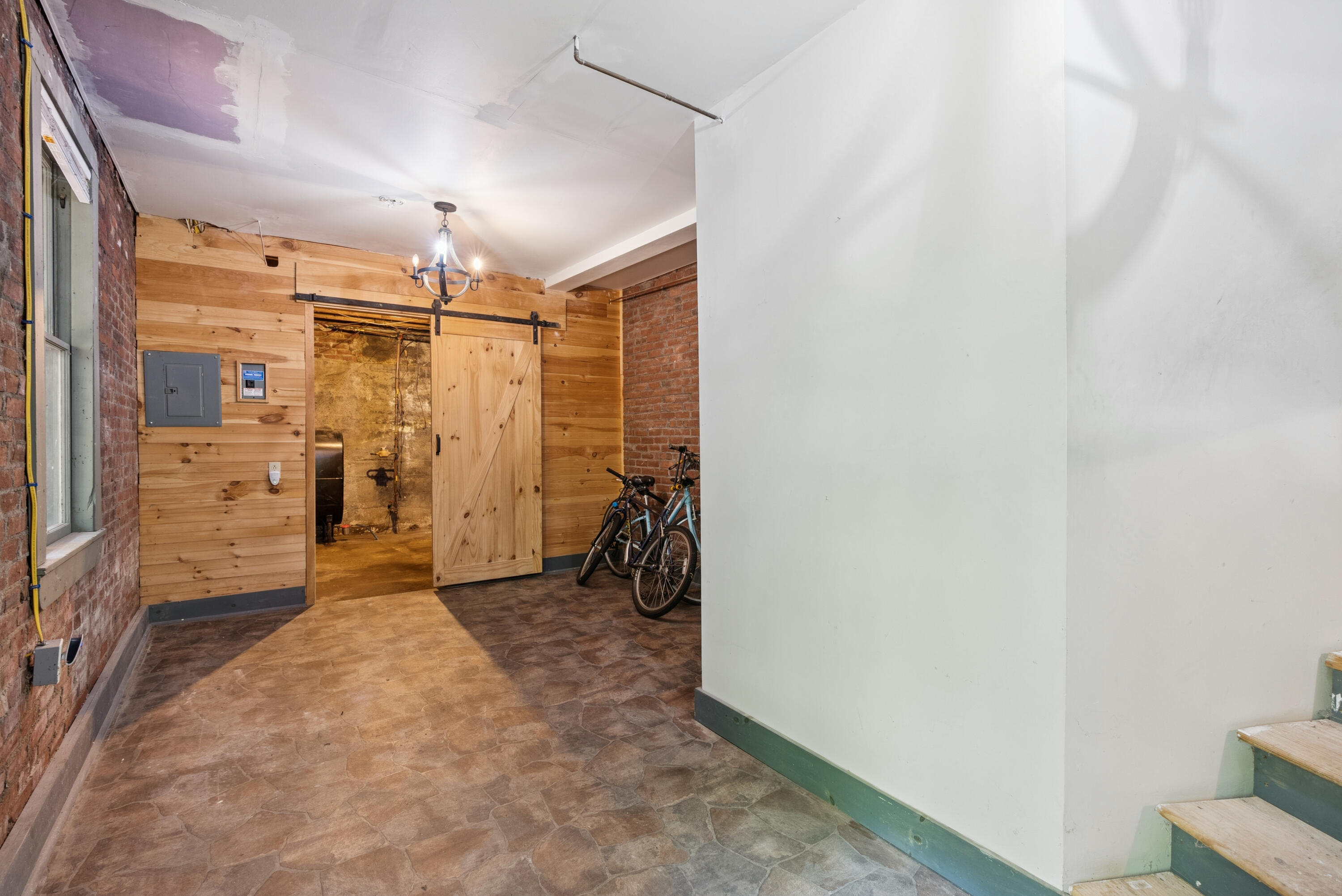 176 Second Street