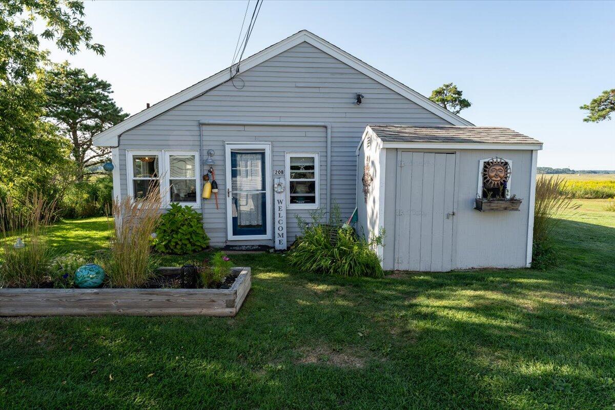 20 Jones Creek Drive, B