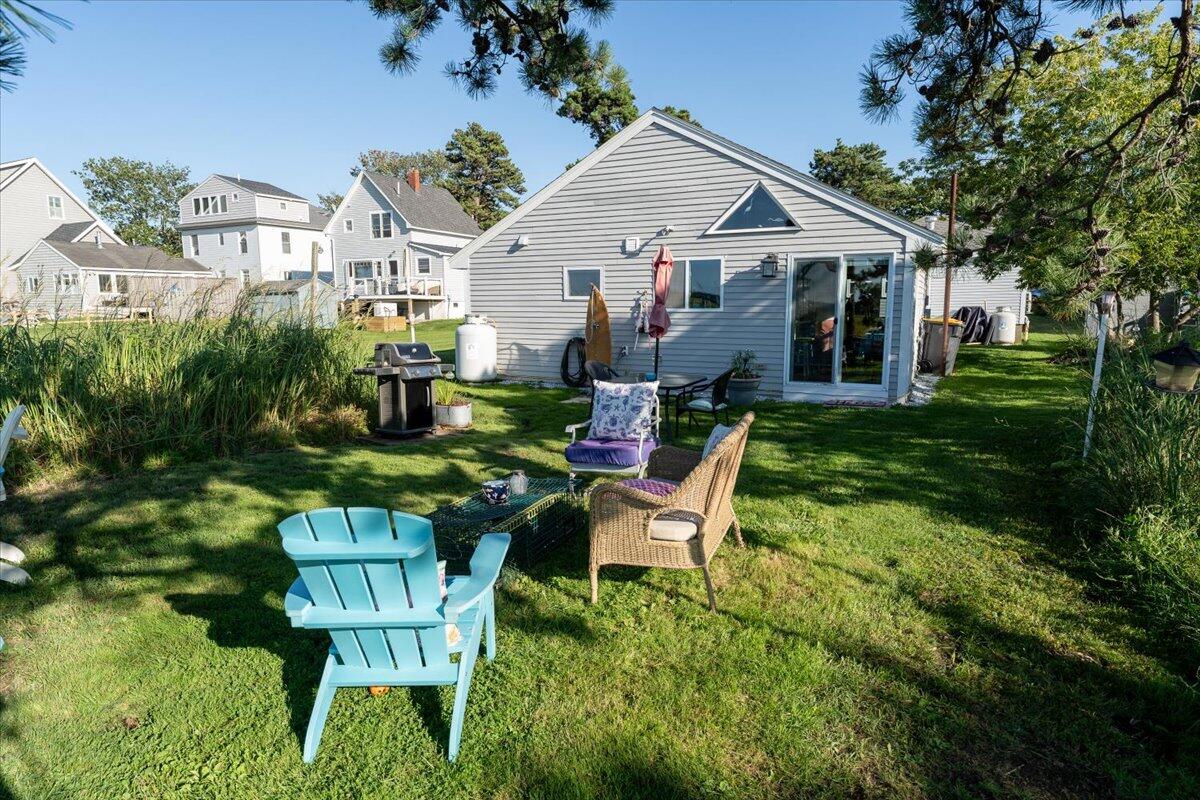 20 Jones Creek Drive, B