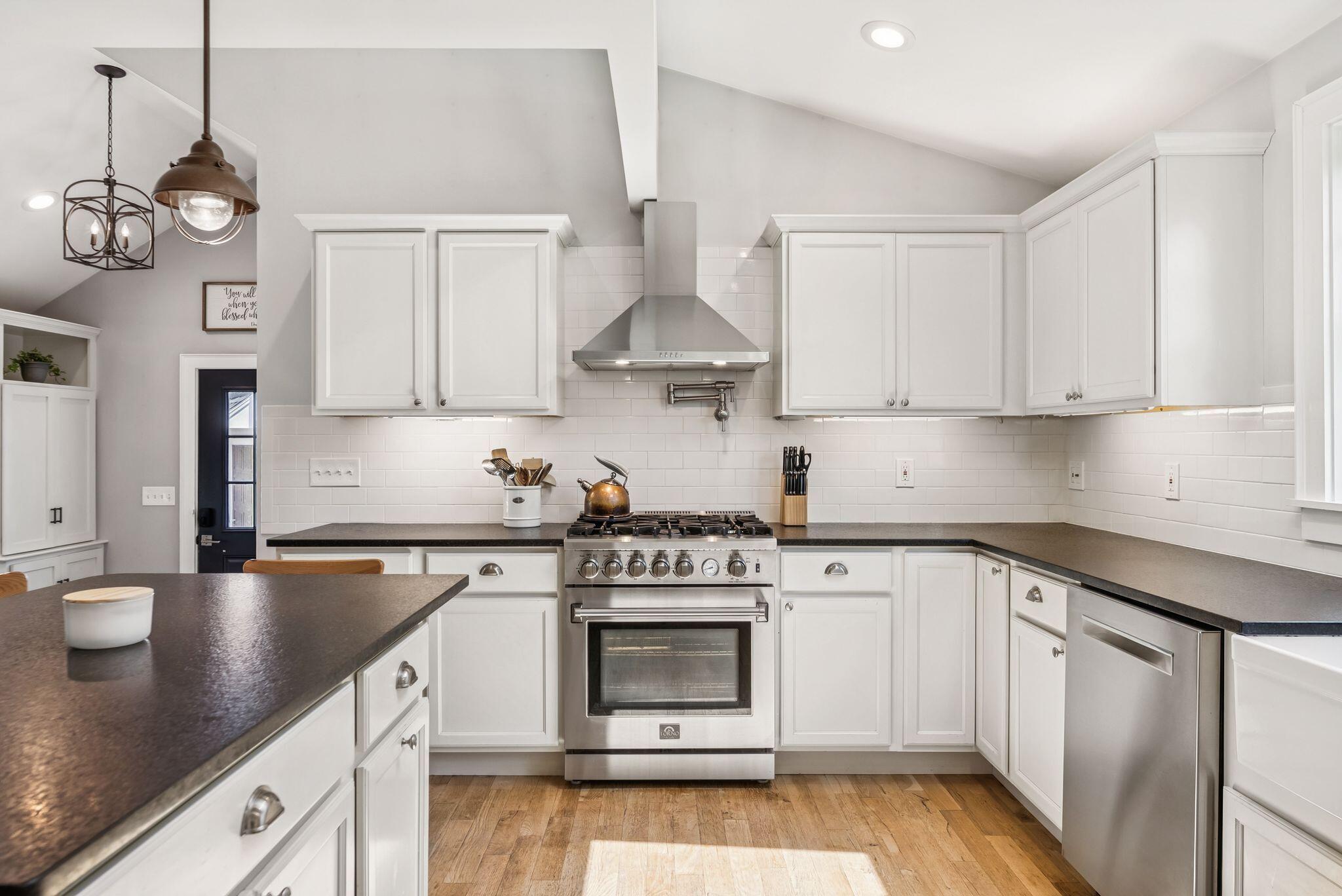 10 Burnell Drive
