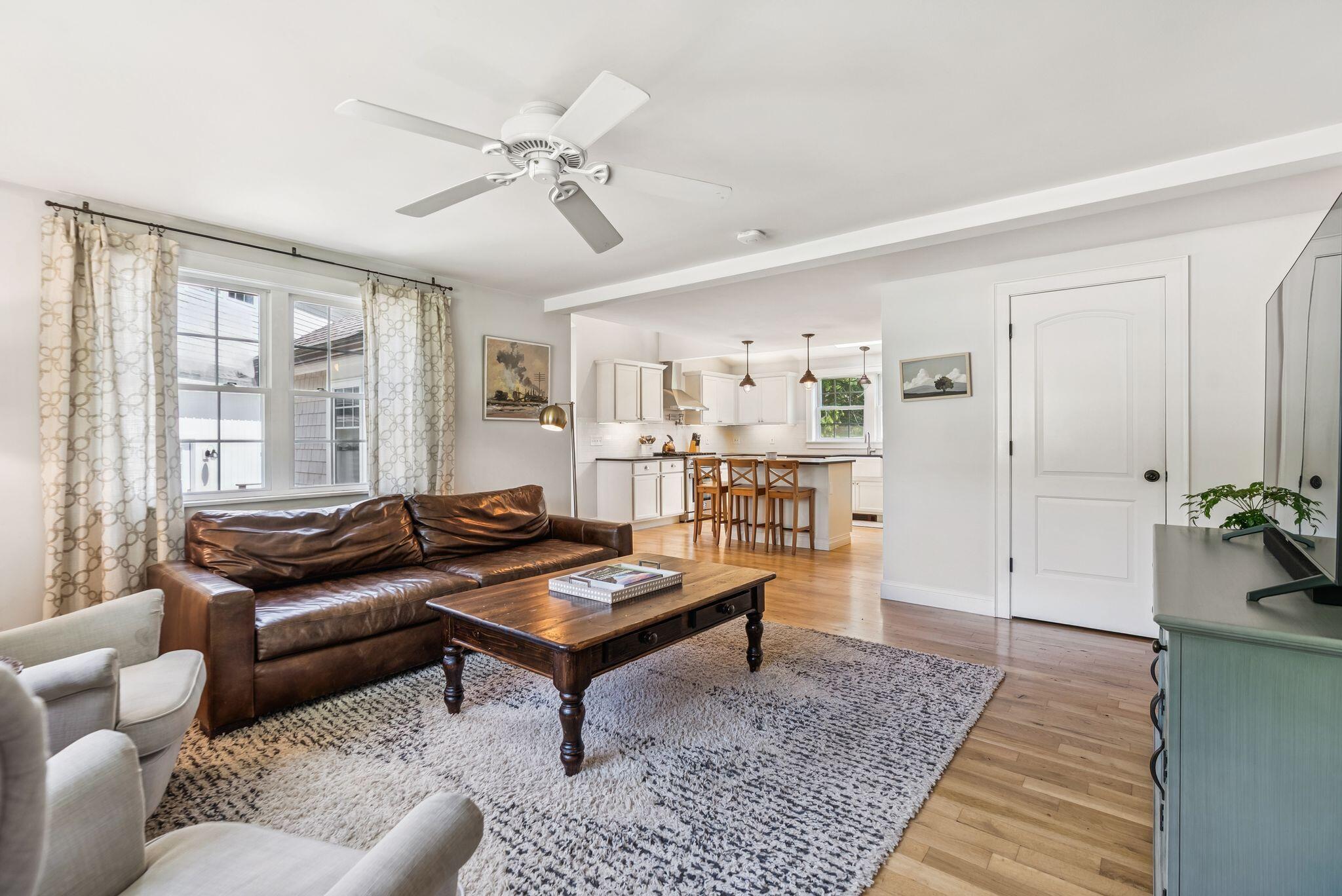 10 Burnell Drive