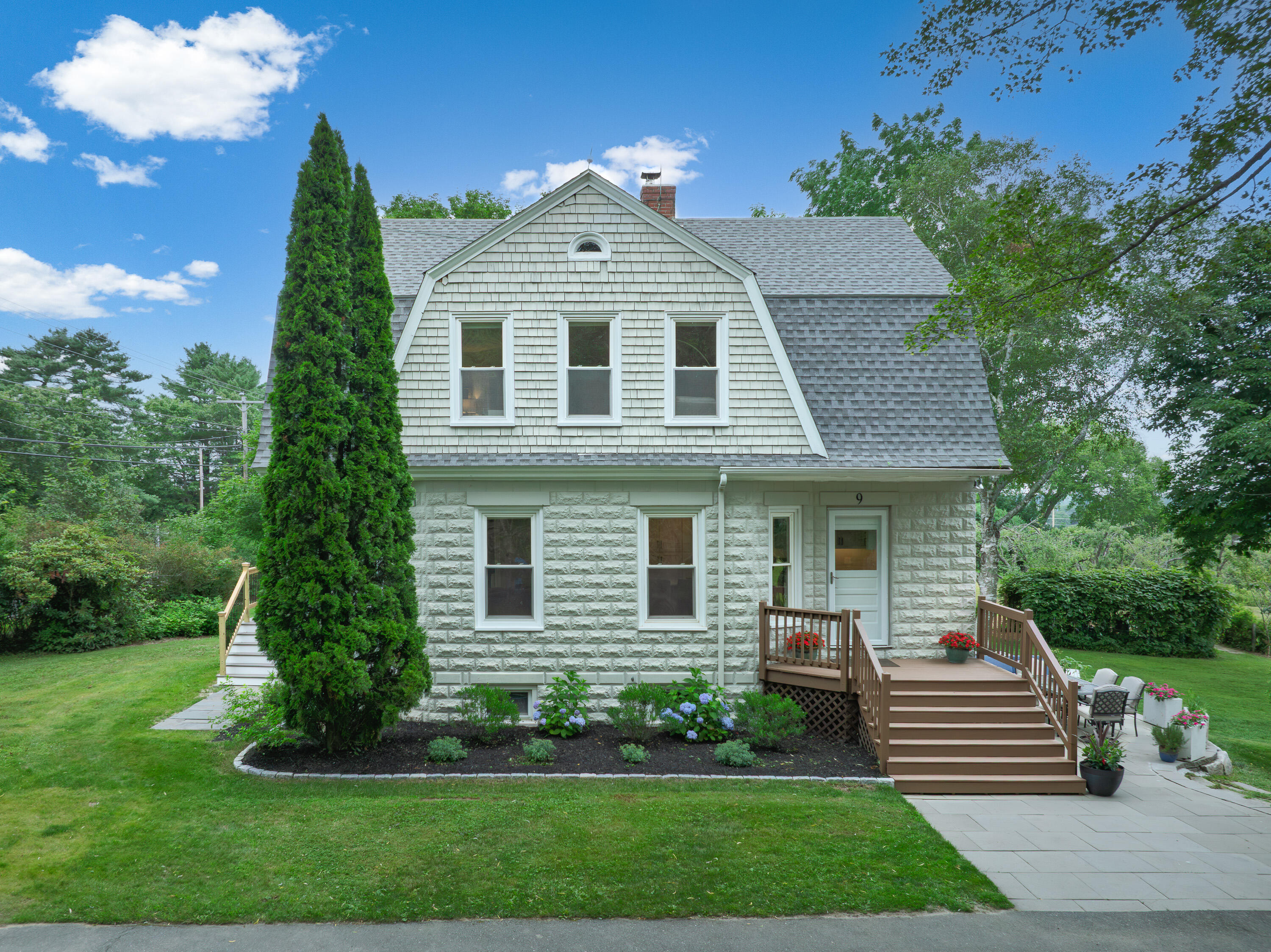 9 Winn Road