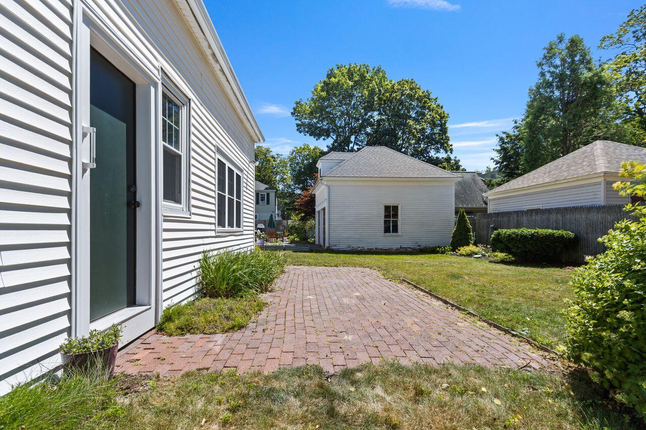 166 Hartley Street