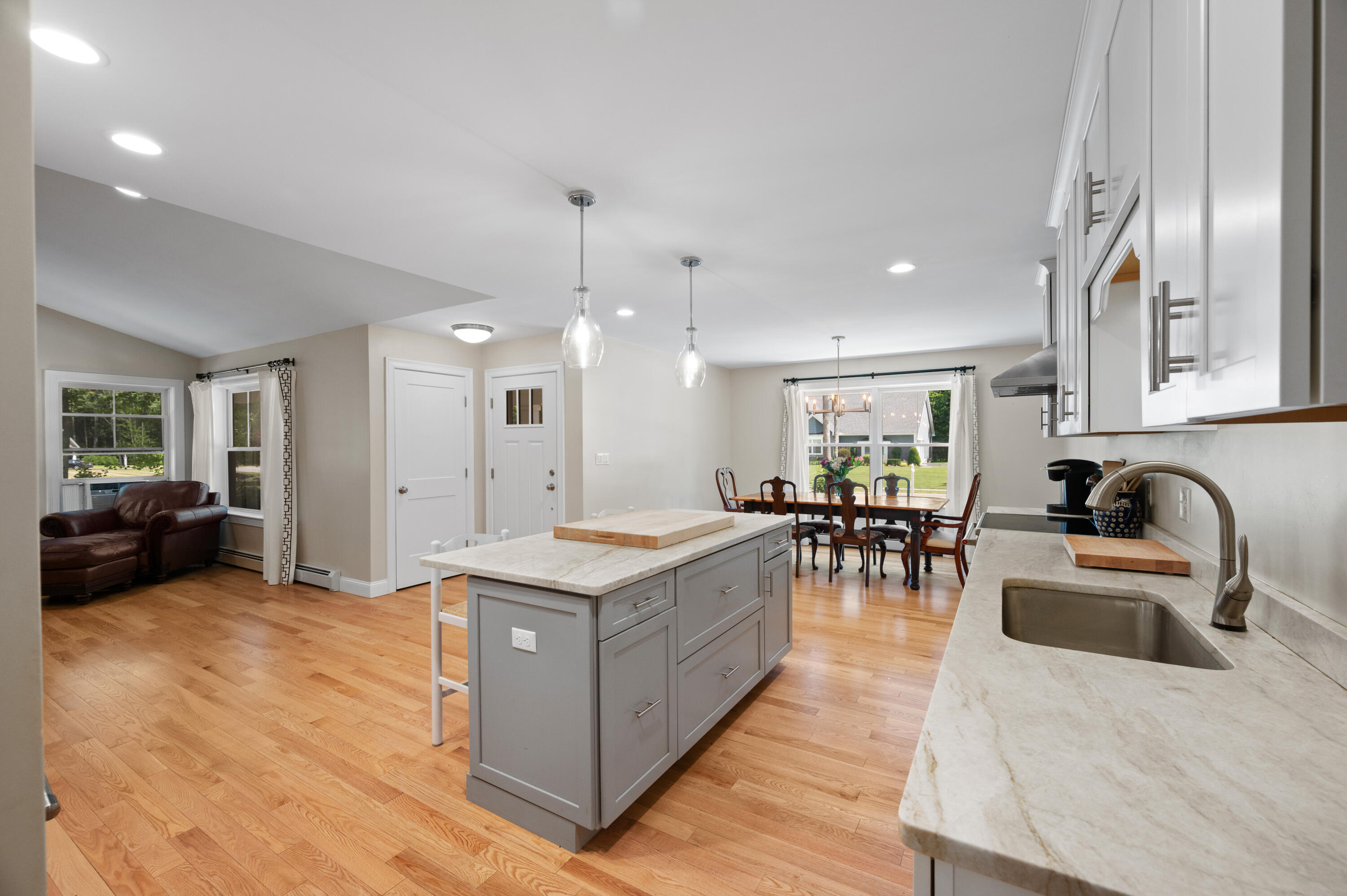 7 King Phillip Drive