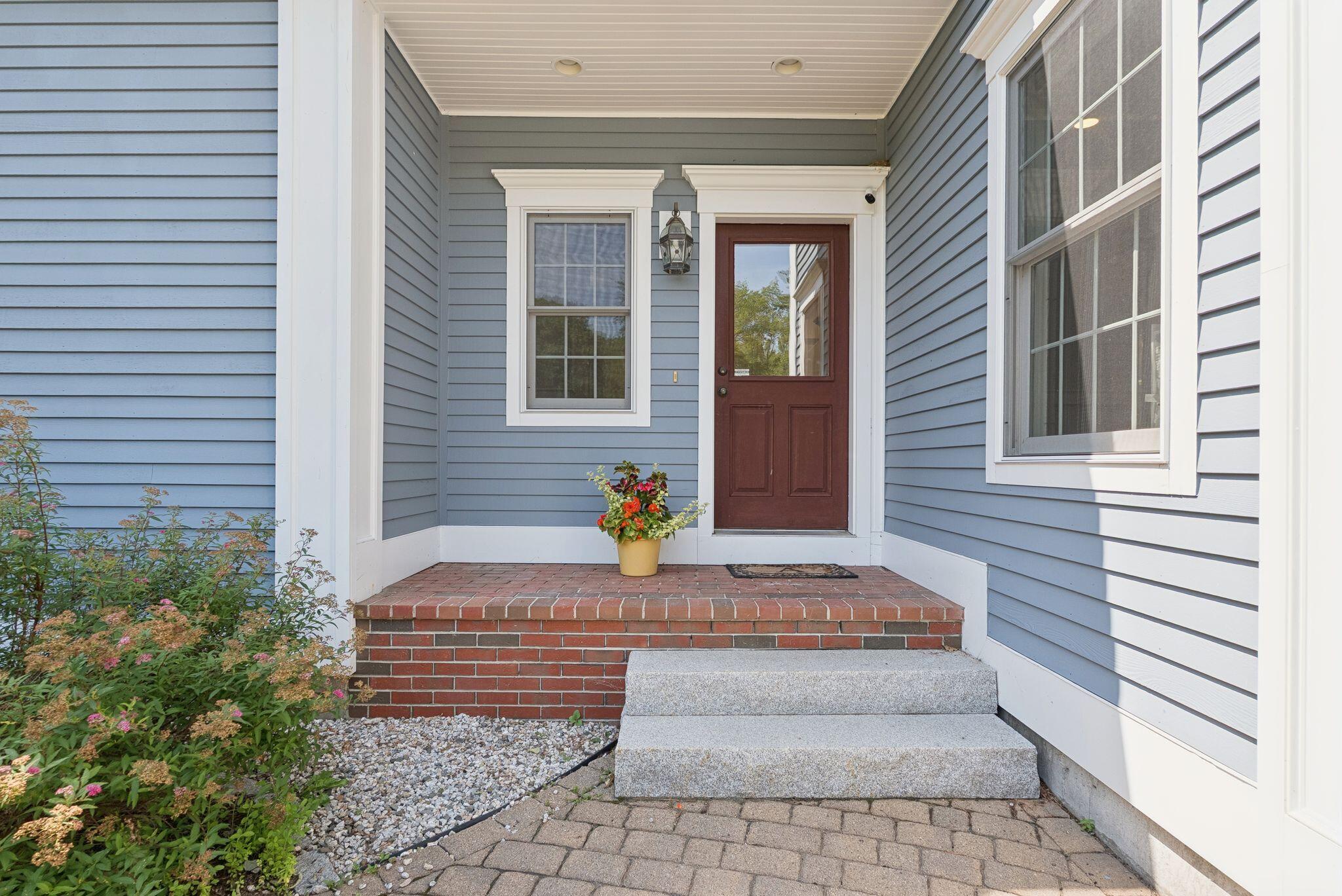 35 Paddock Way