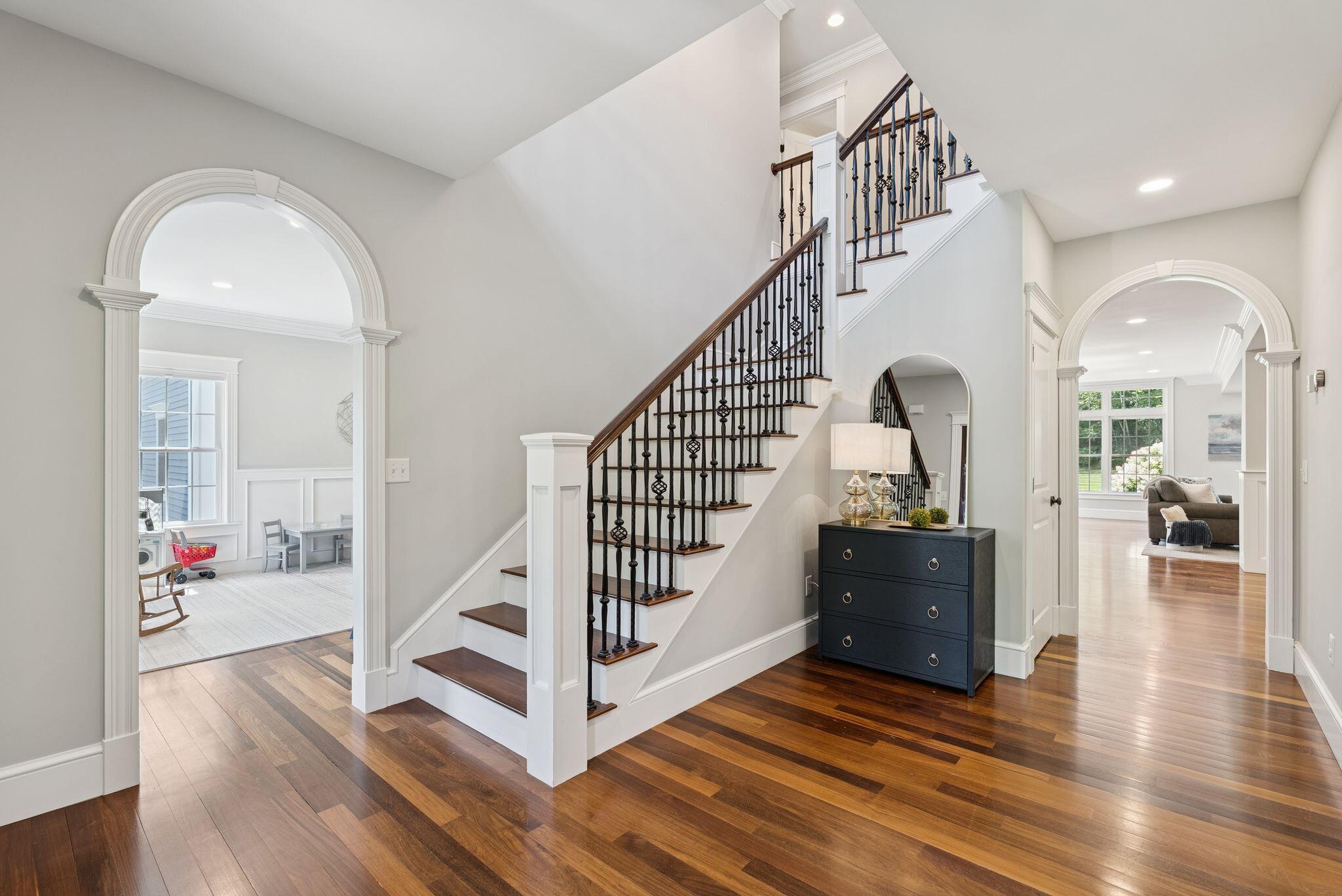 35 Paddock Way