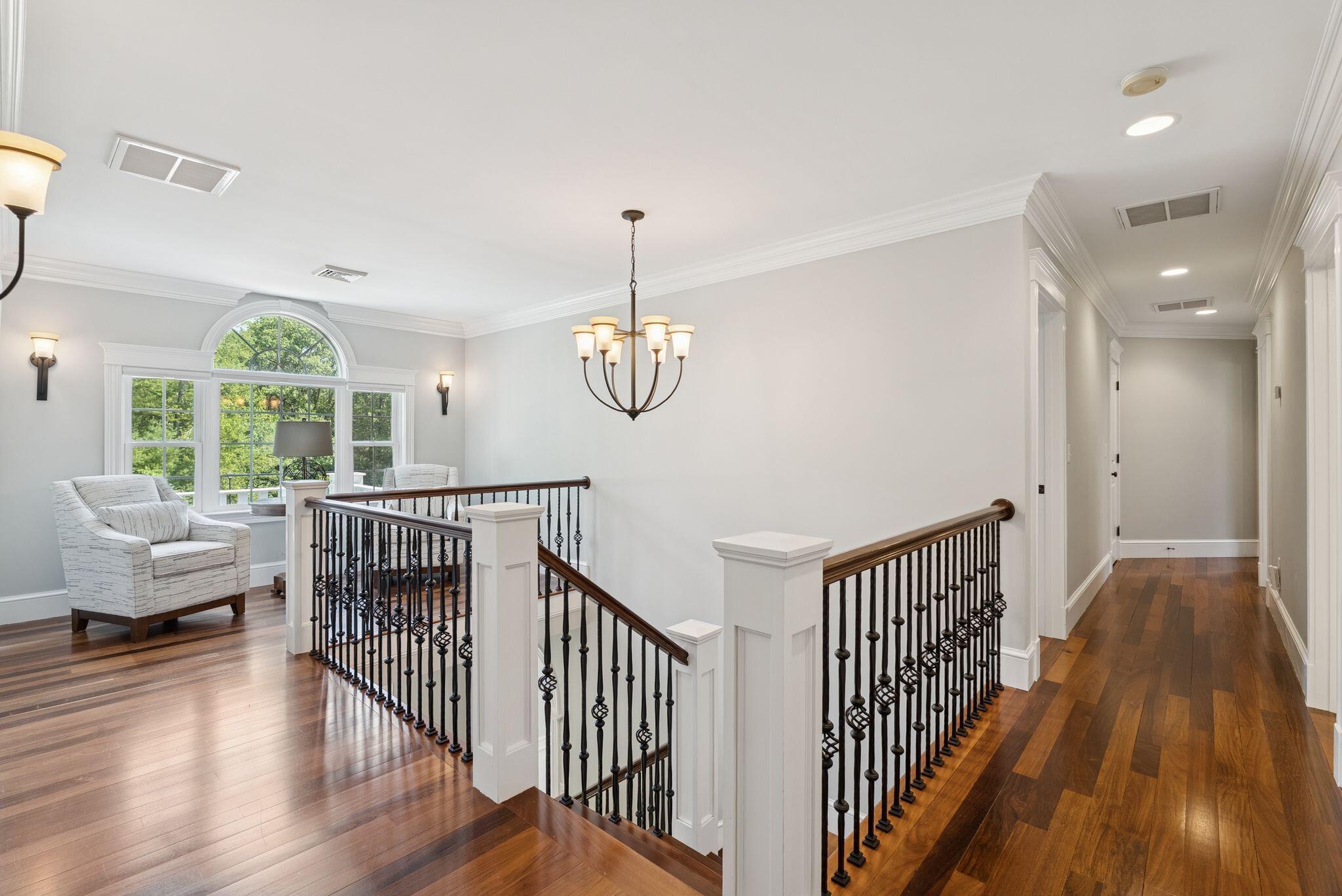 35 Paddock Way