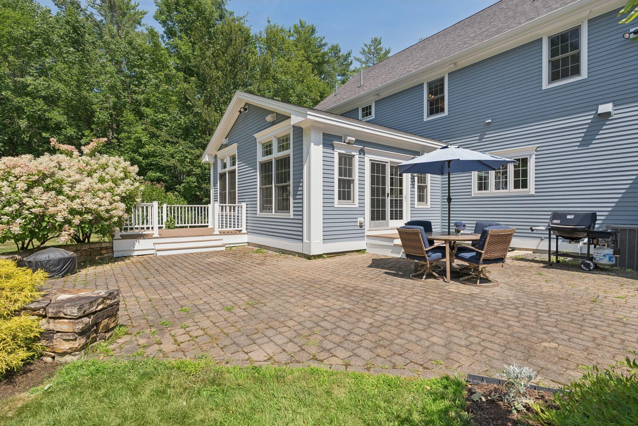 35 Paddock Way