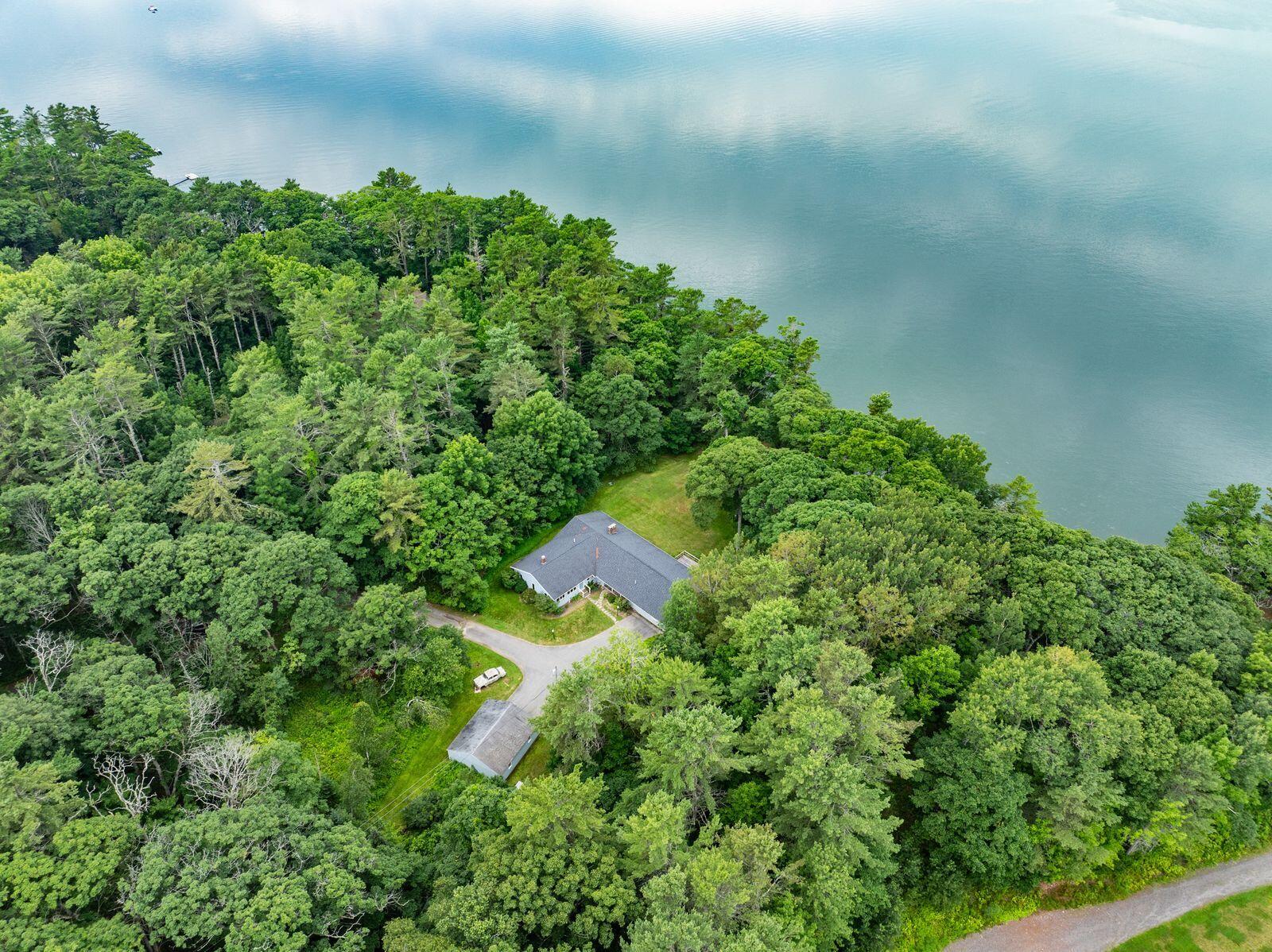 890 Mere Point Road