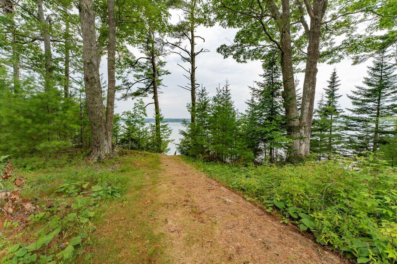 890 Mere Point Road