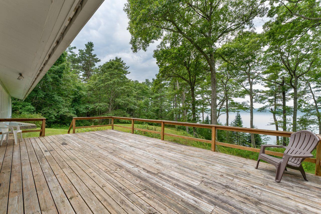 890 Mere Point Road
