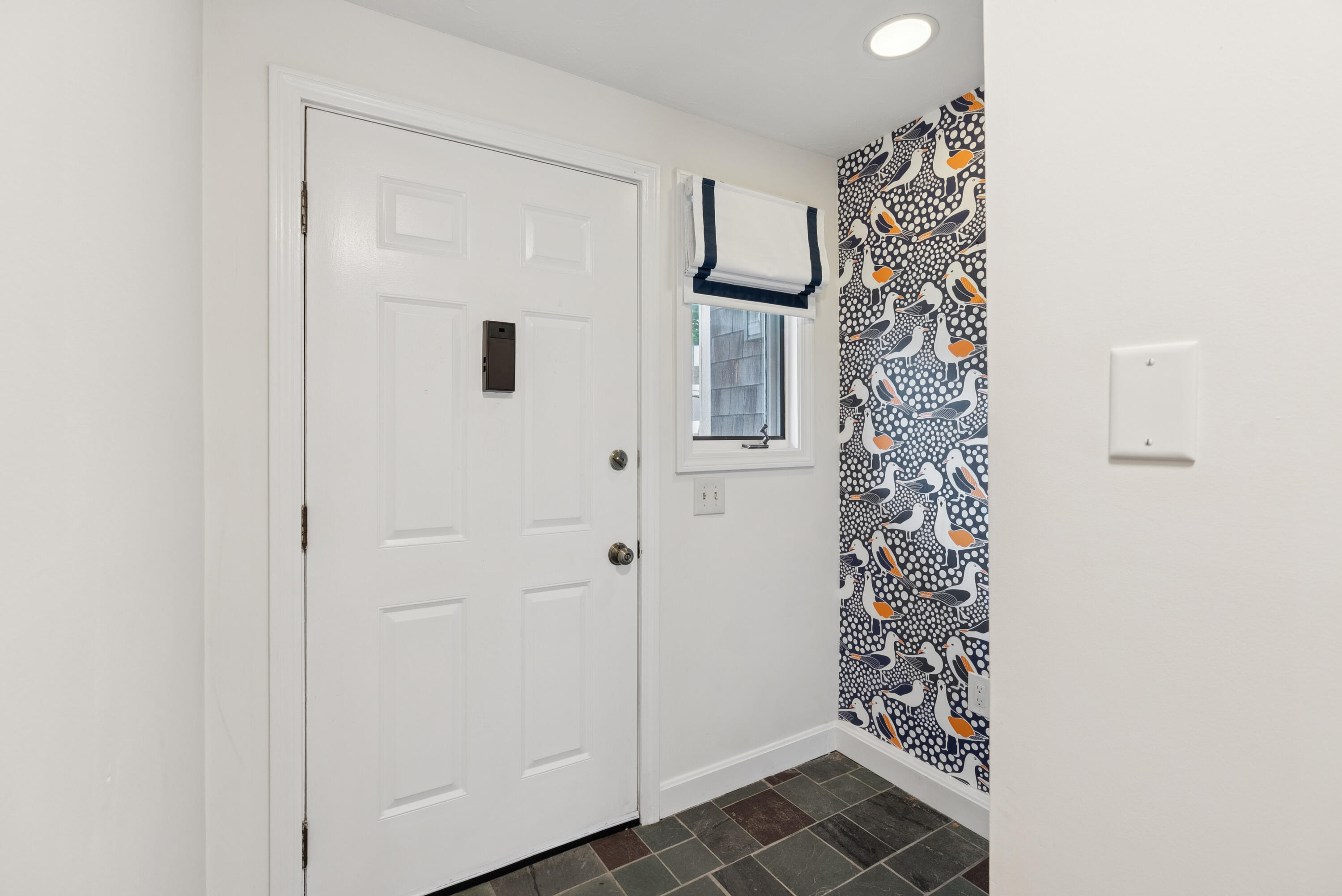 5 Stratton Road, 5