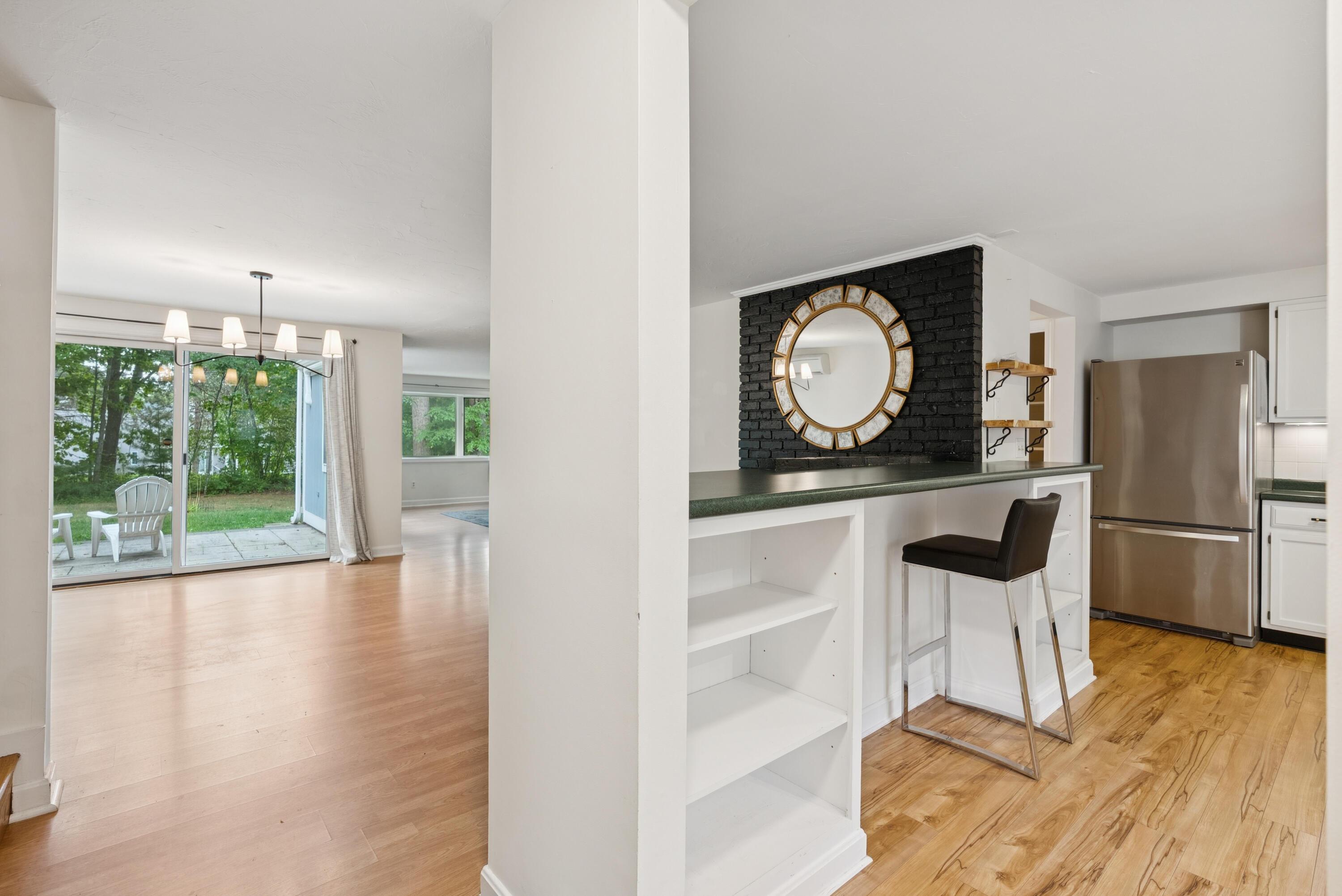 5 Stratton Road, 5