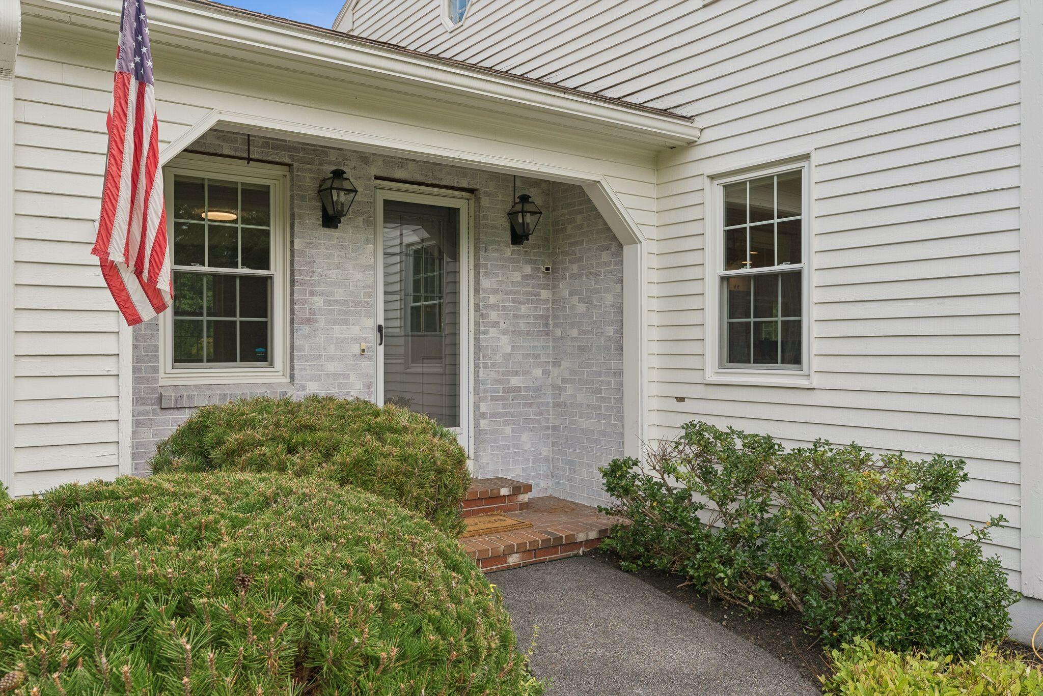 2 Winsome Lea Road