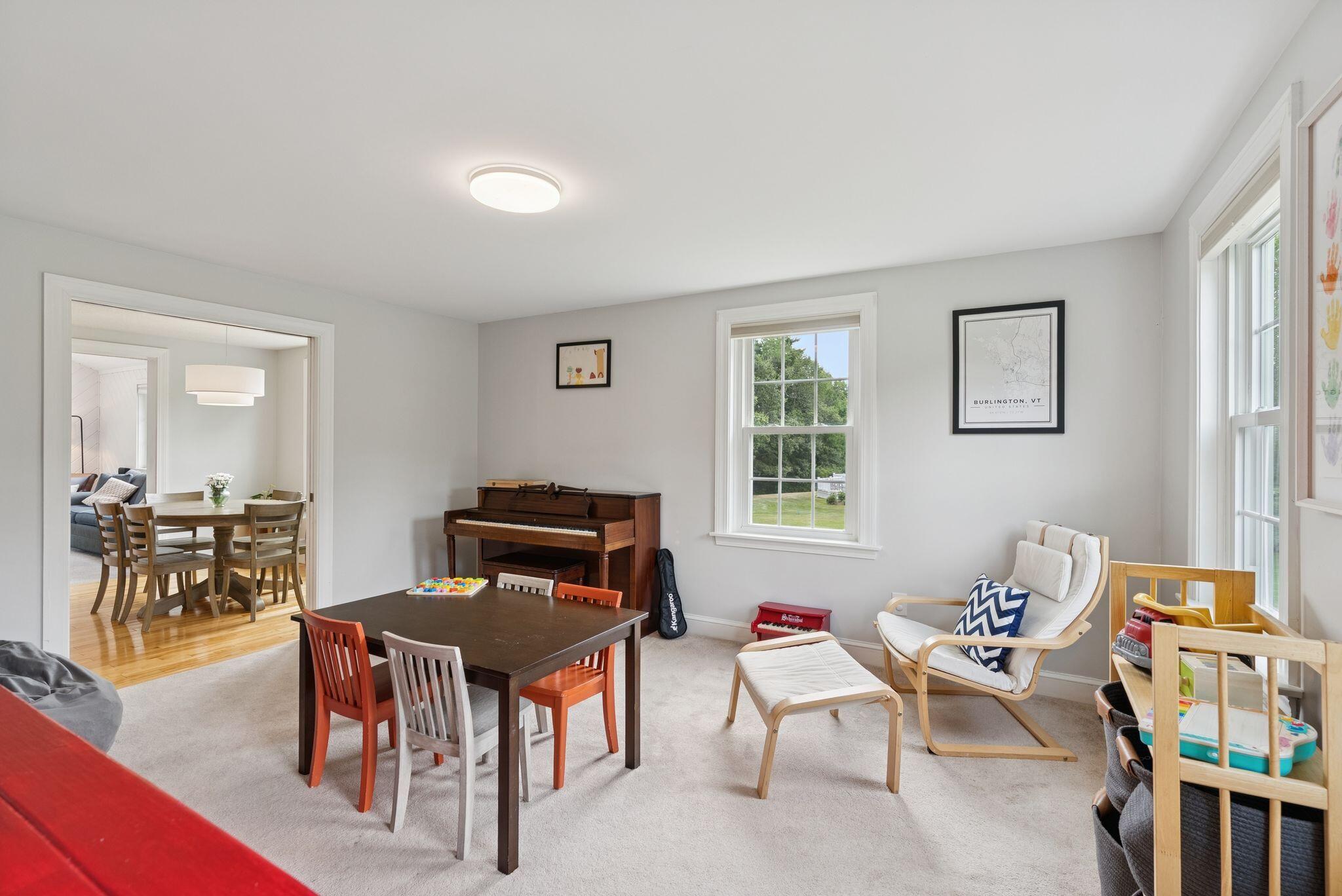 2 Winsome Lea Road