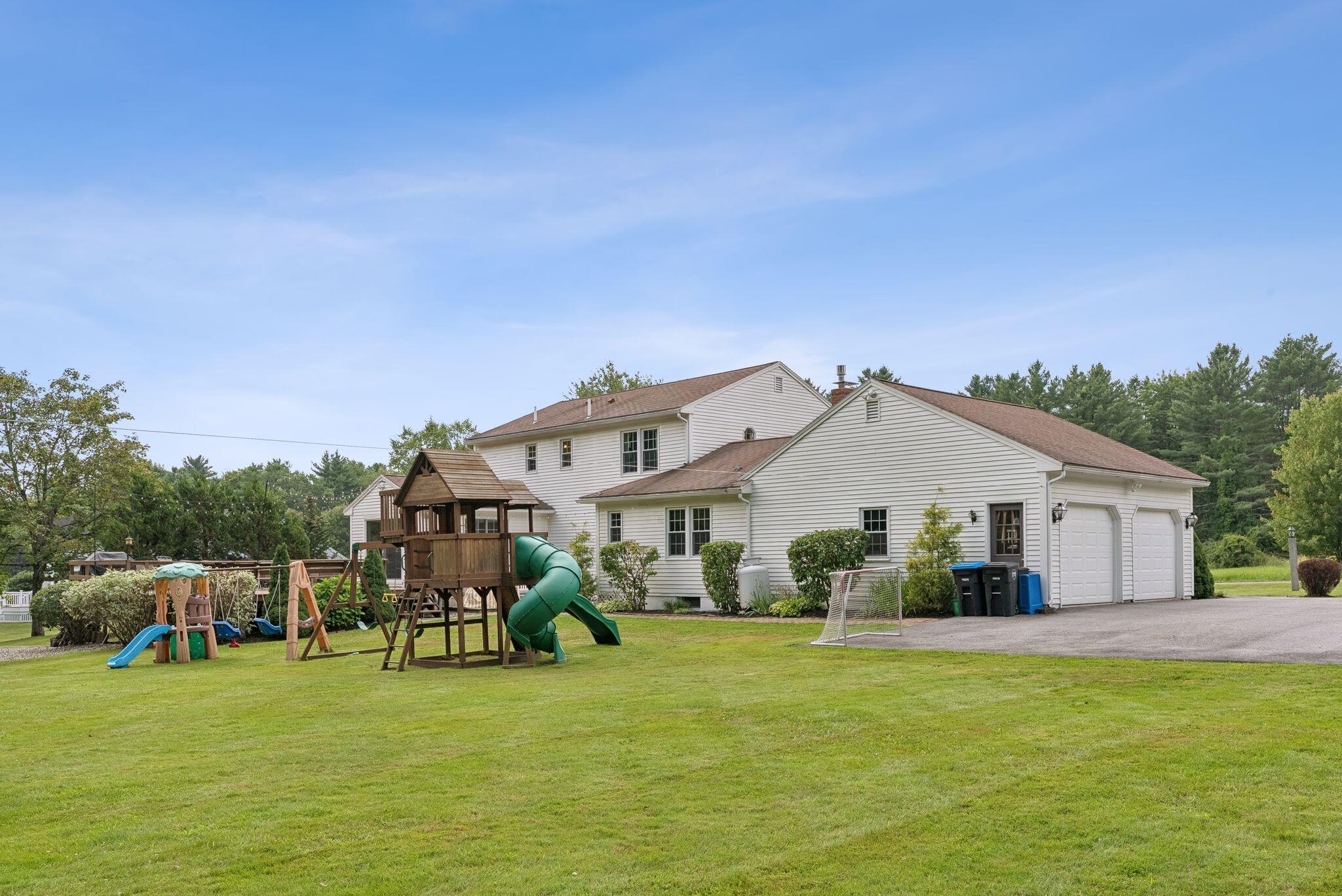 2 Winsome Lea Road