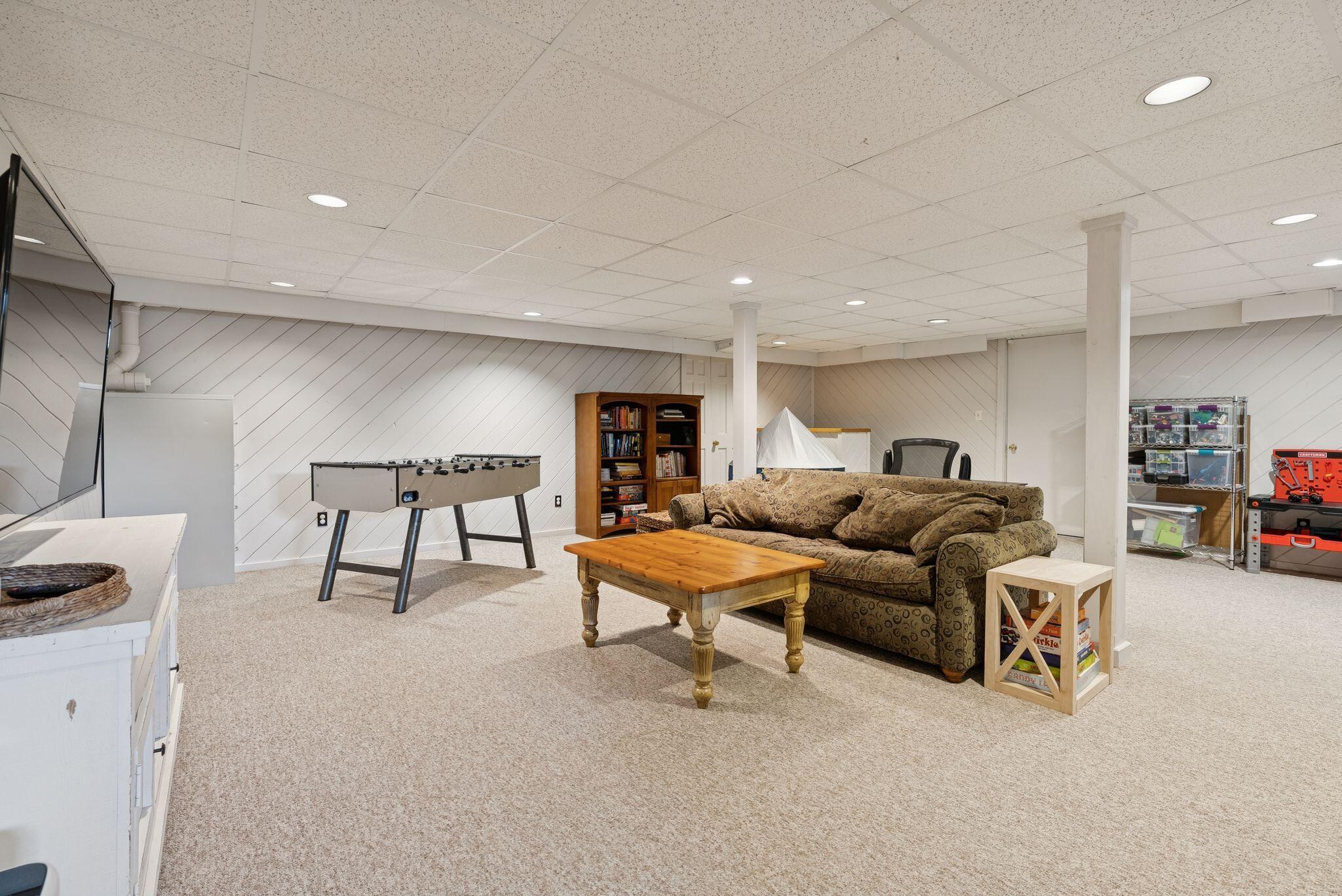 2 Winsome Lea Road
