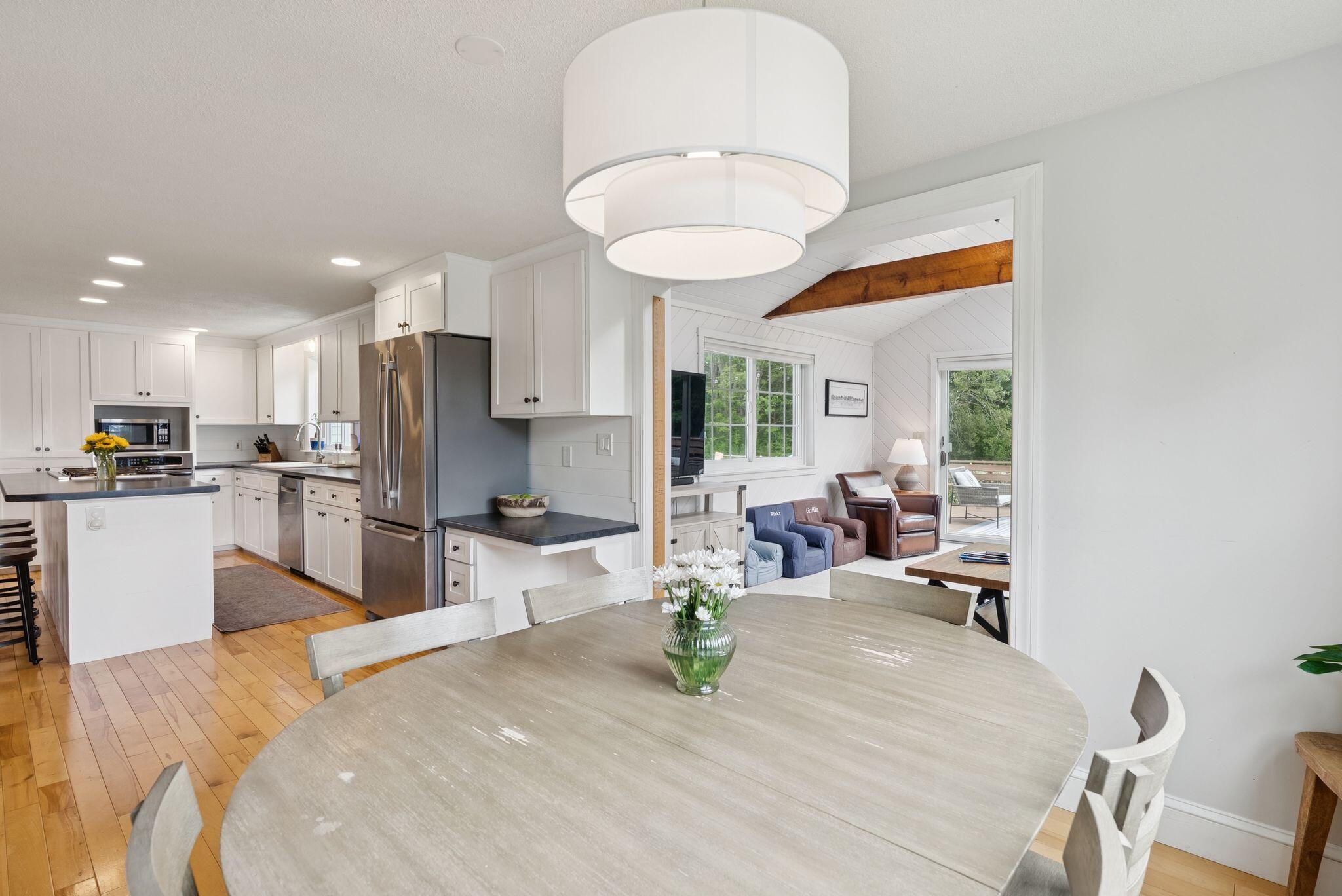 2 Winsome Lea Road