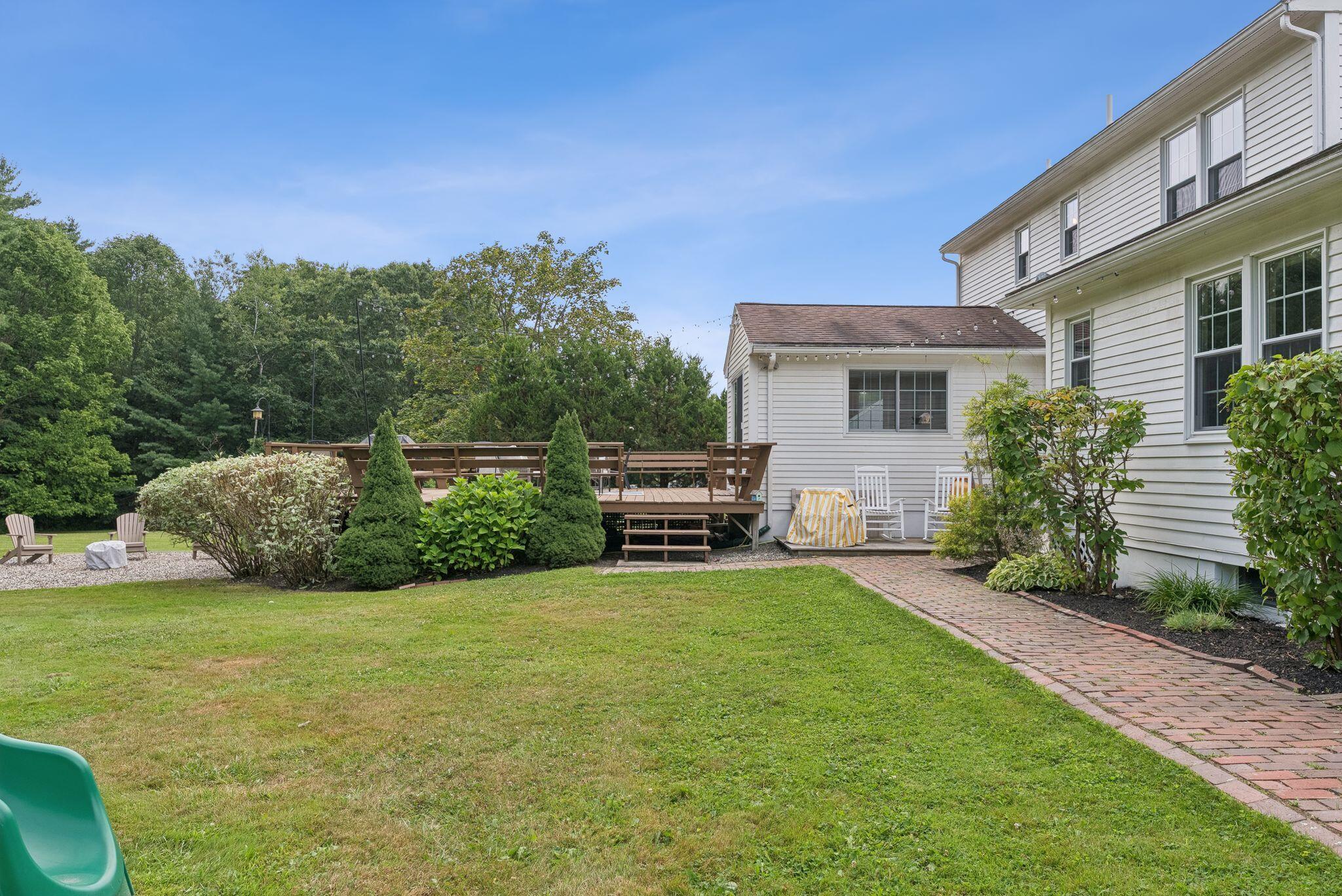 2 Winsome Lea Road