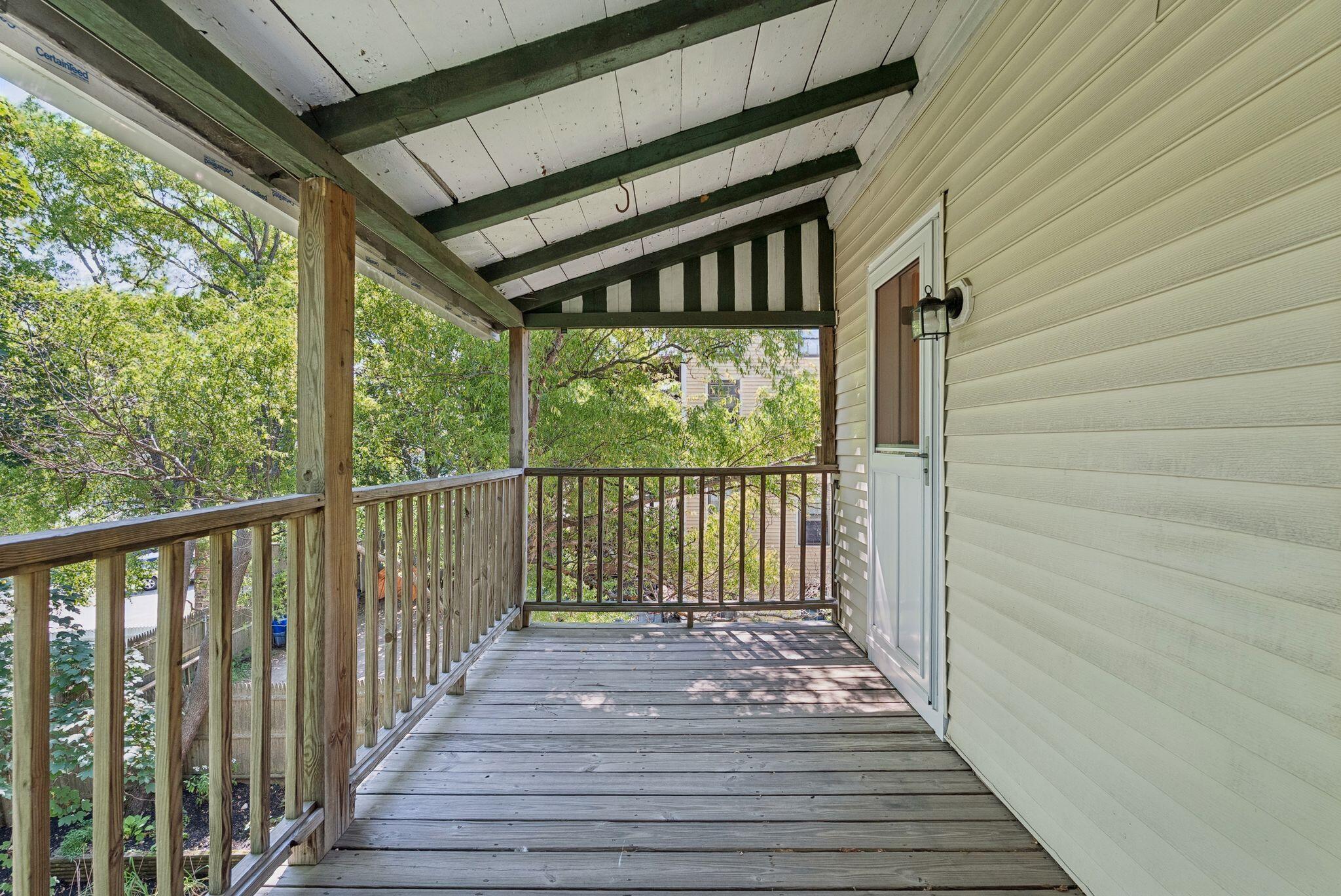 92 Pleasant Street