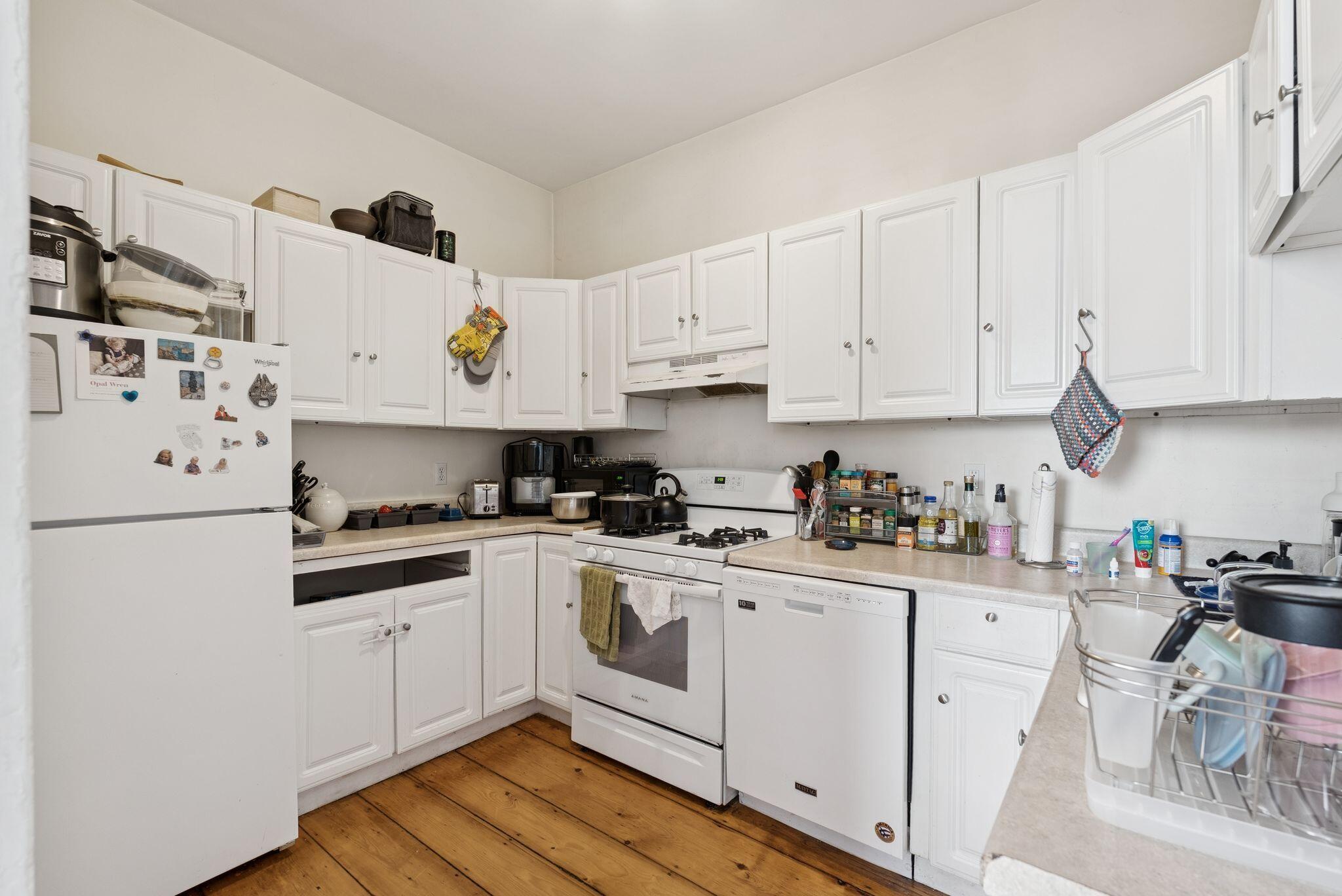 92 Pleasant Street