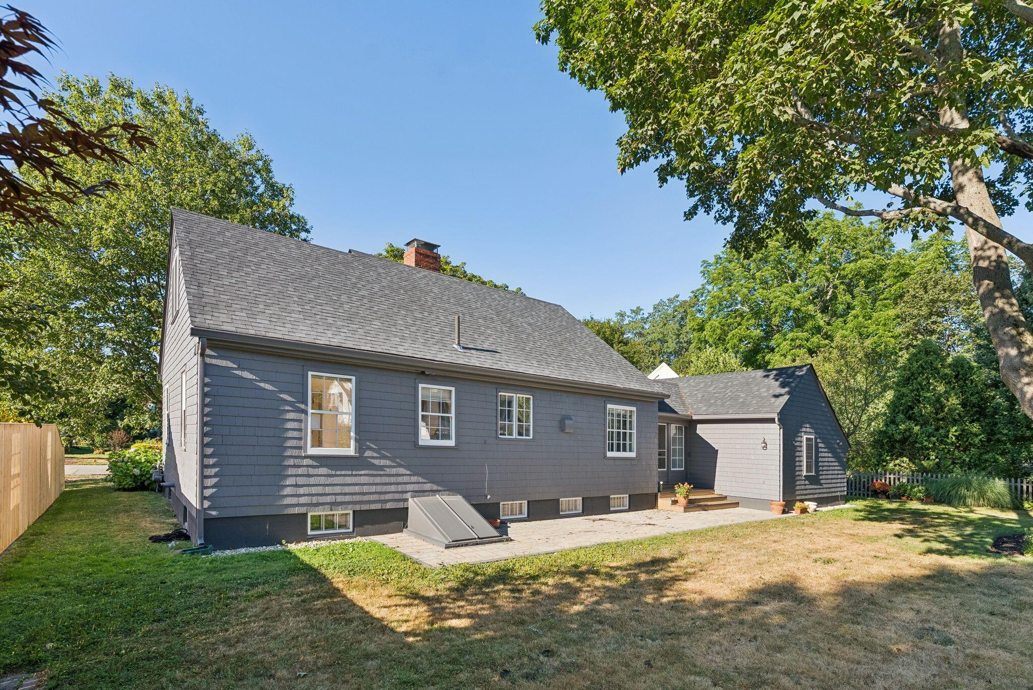 24 Bay View Drive