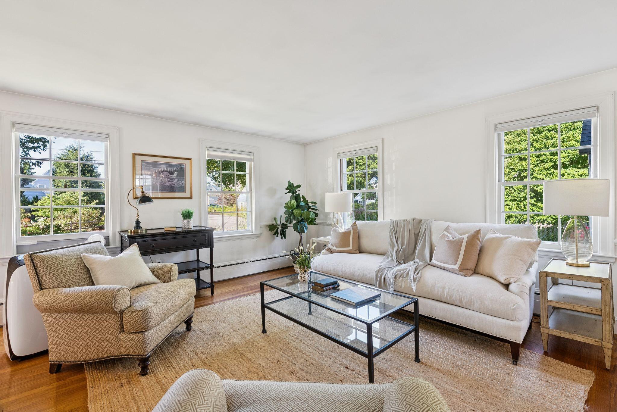 24 Bay View Drive