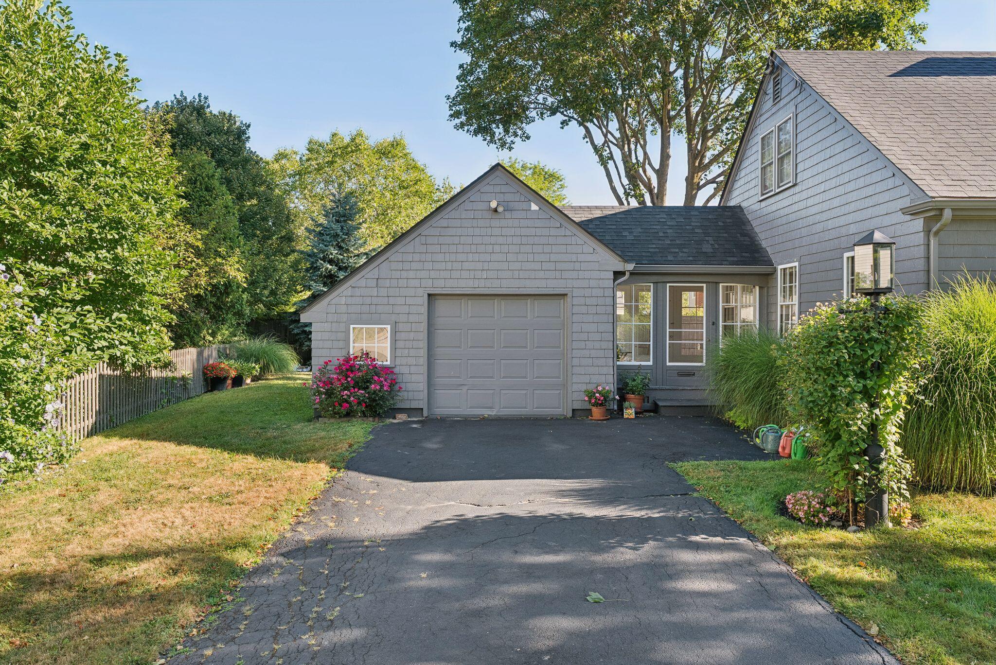 24 Bay View Drive