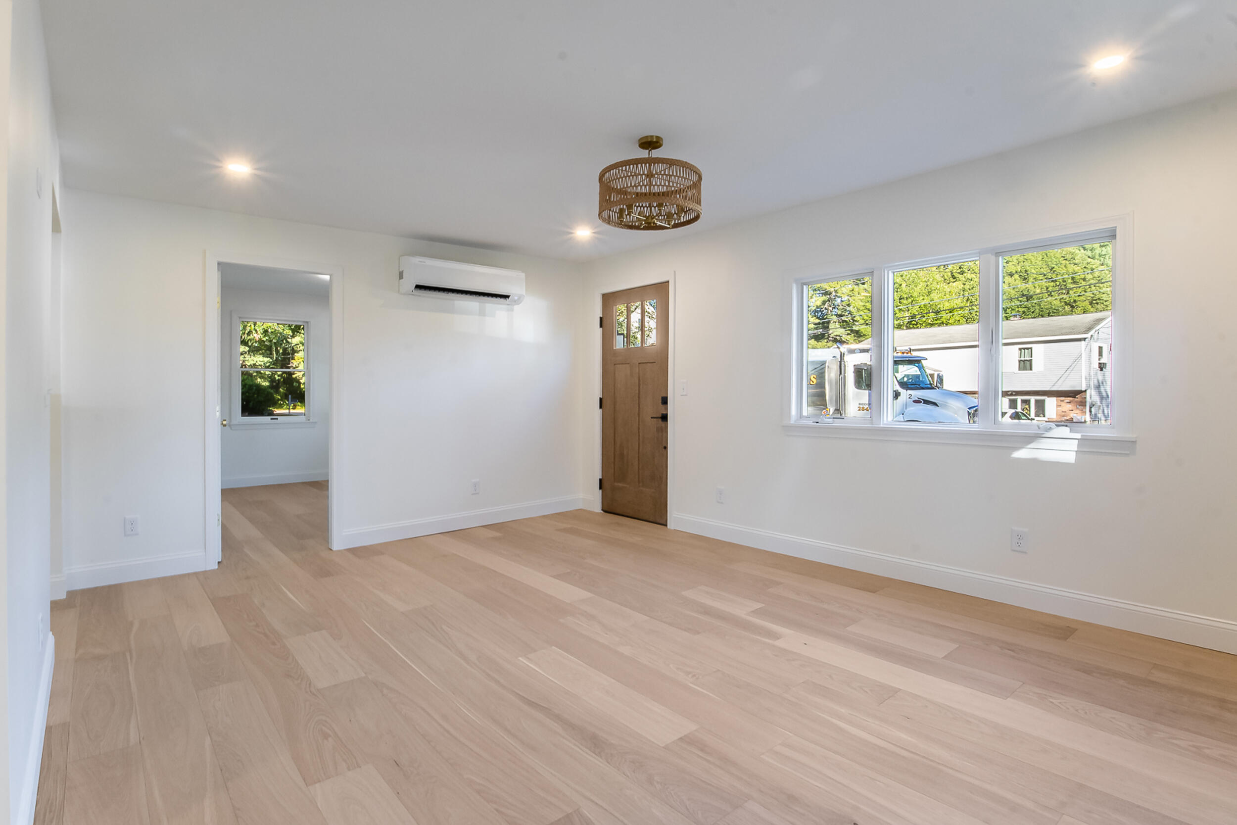 11 Stone Street, Saco