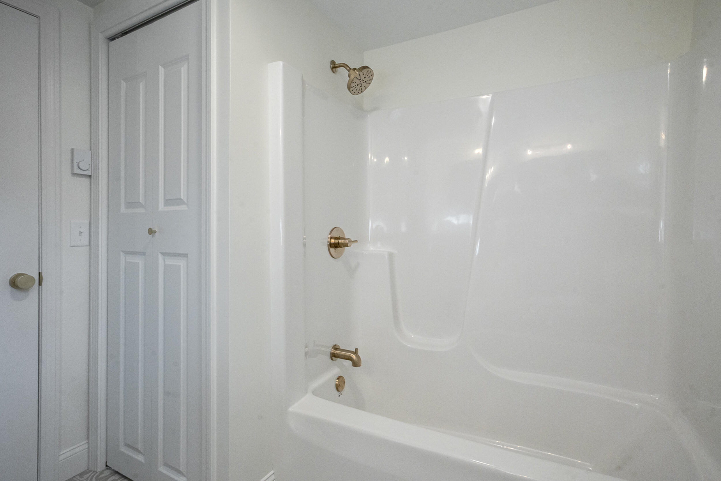 11 Stone Street, Saco