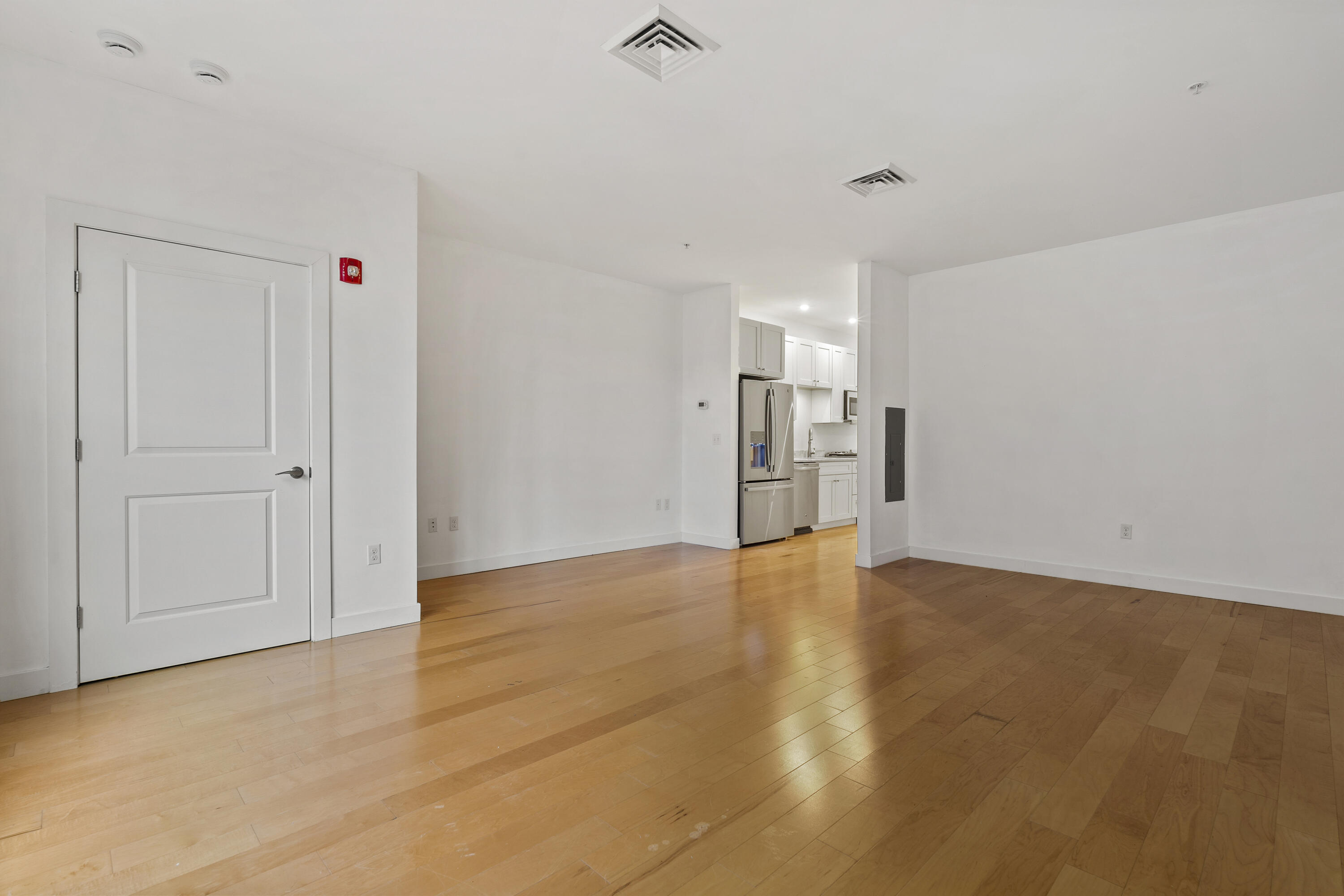 15 Middle Street 205