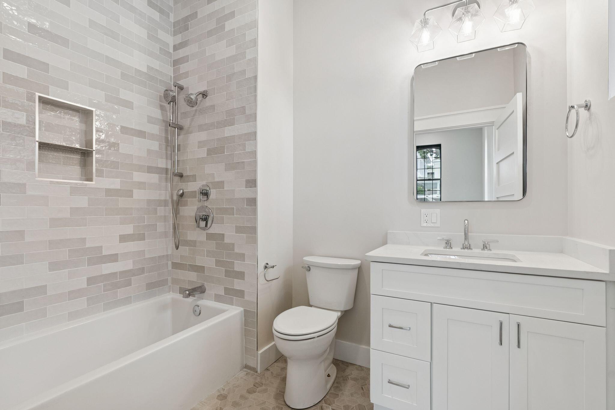 26 Thomas Street, 1, Portland Unit: 1