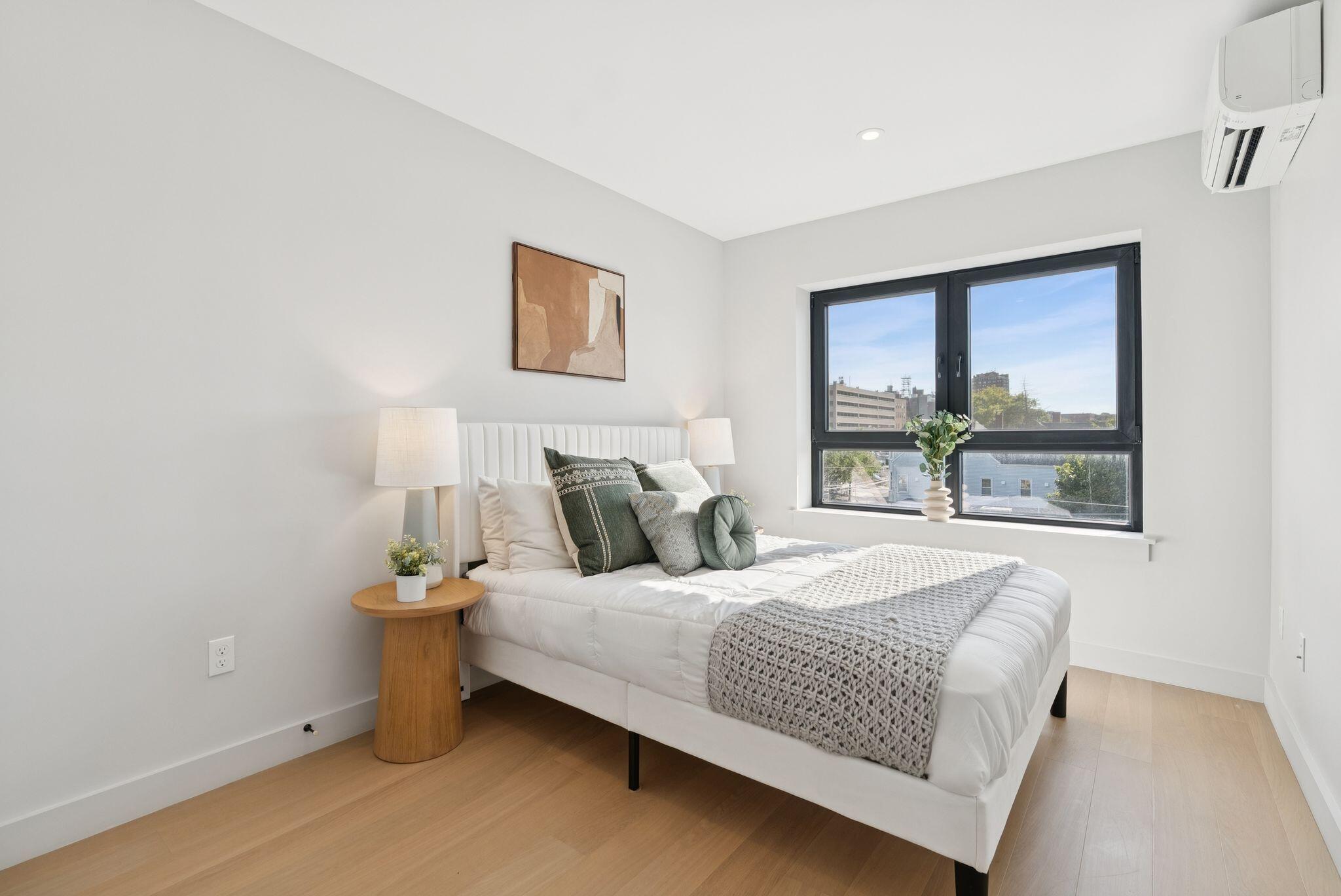75 Chestnut Street, 503
