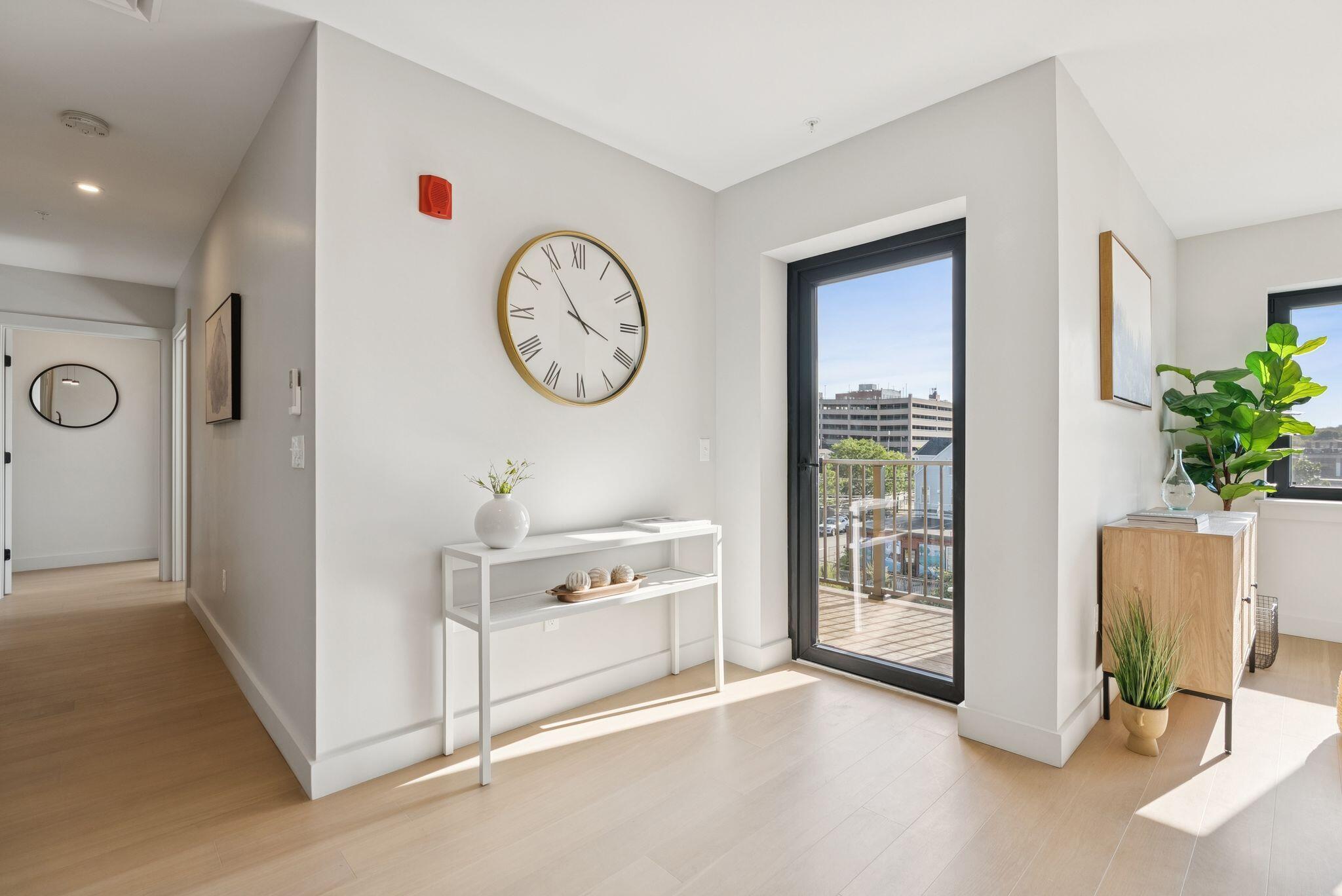 75 Chestnut Street, 503