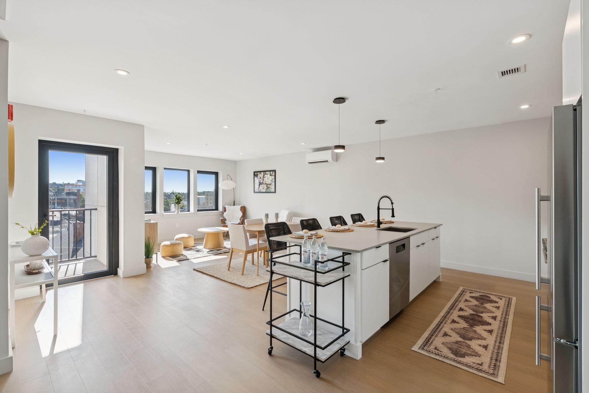 75 Chestnut Street, 503