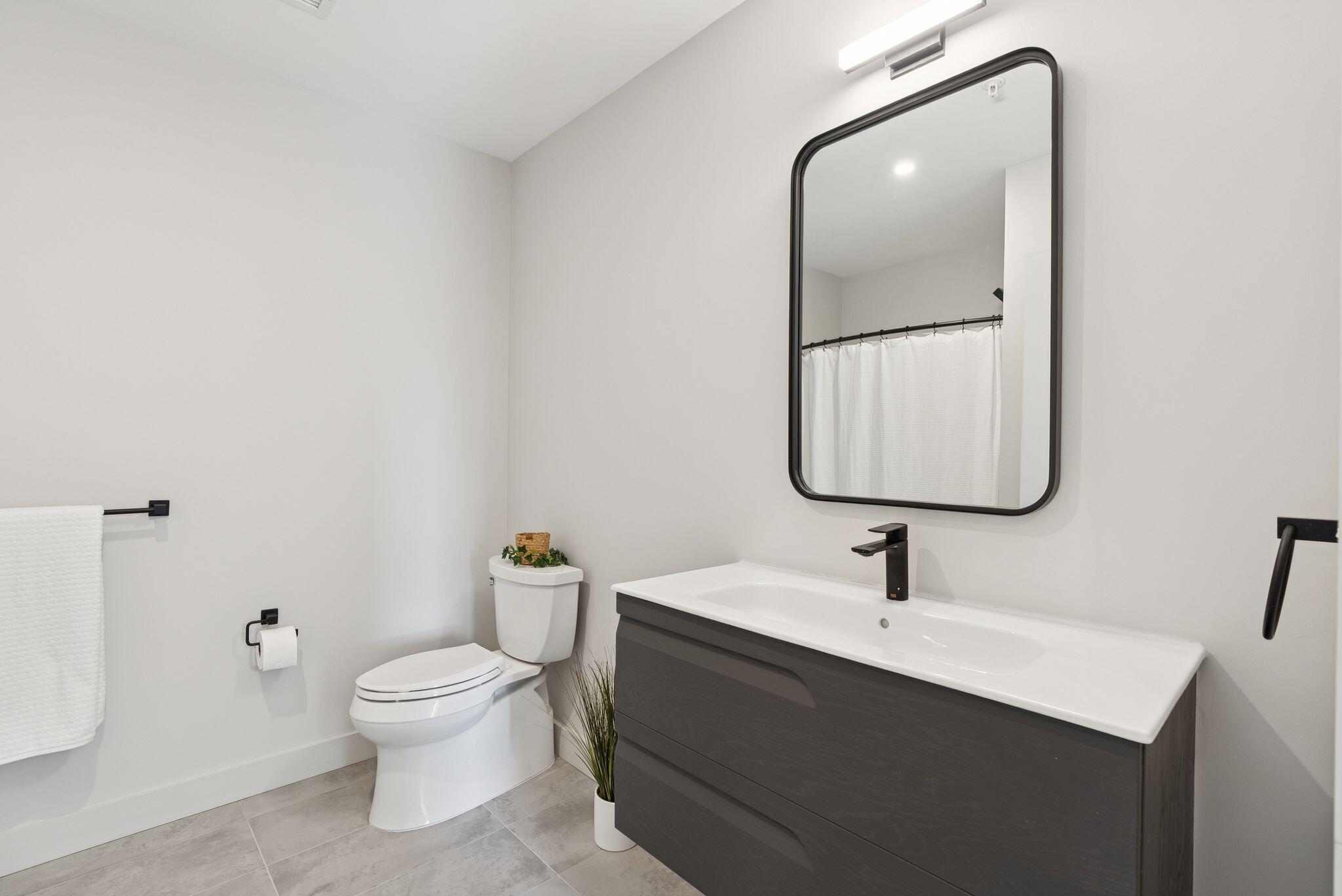 75 Chestnut Street, 503