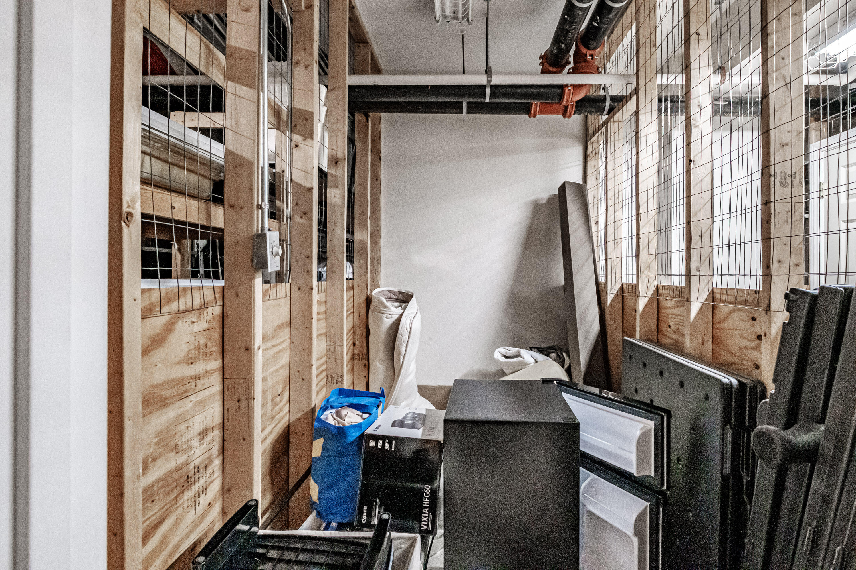 21 Chestnut Street, 304