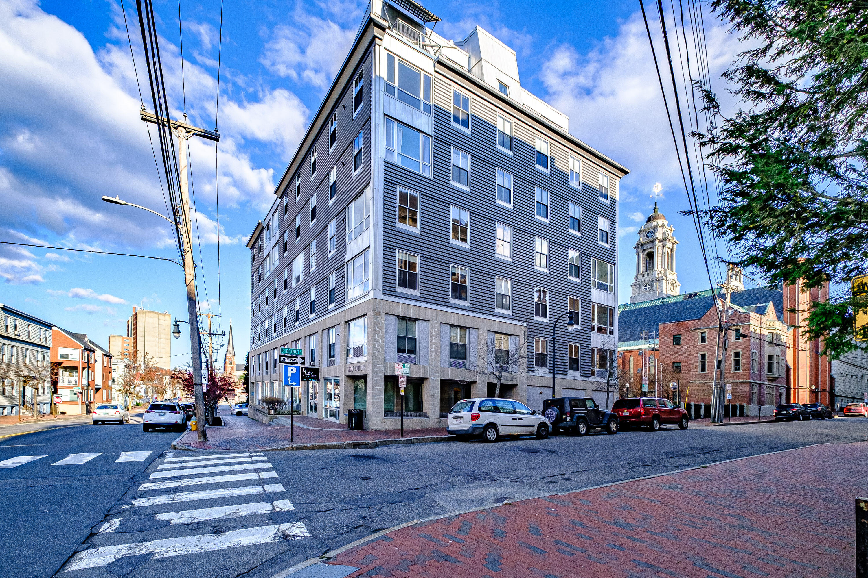 21 Chestnut Street, 304