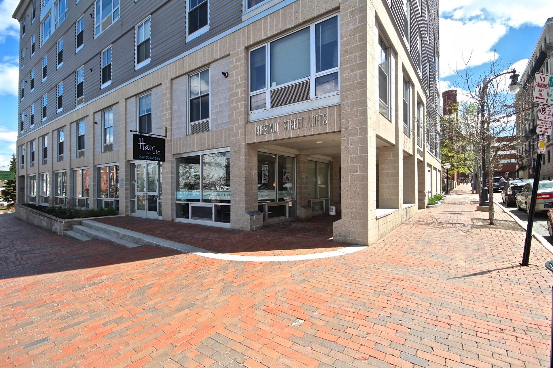 21 Chestnut Street, 304