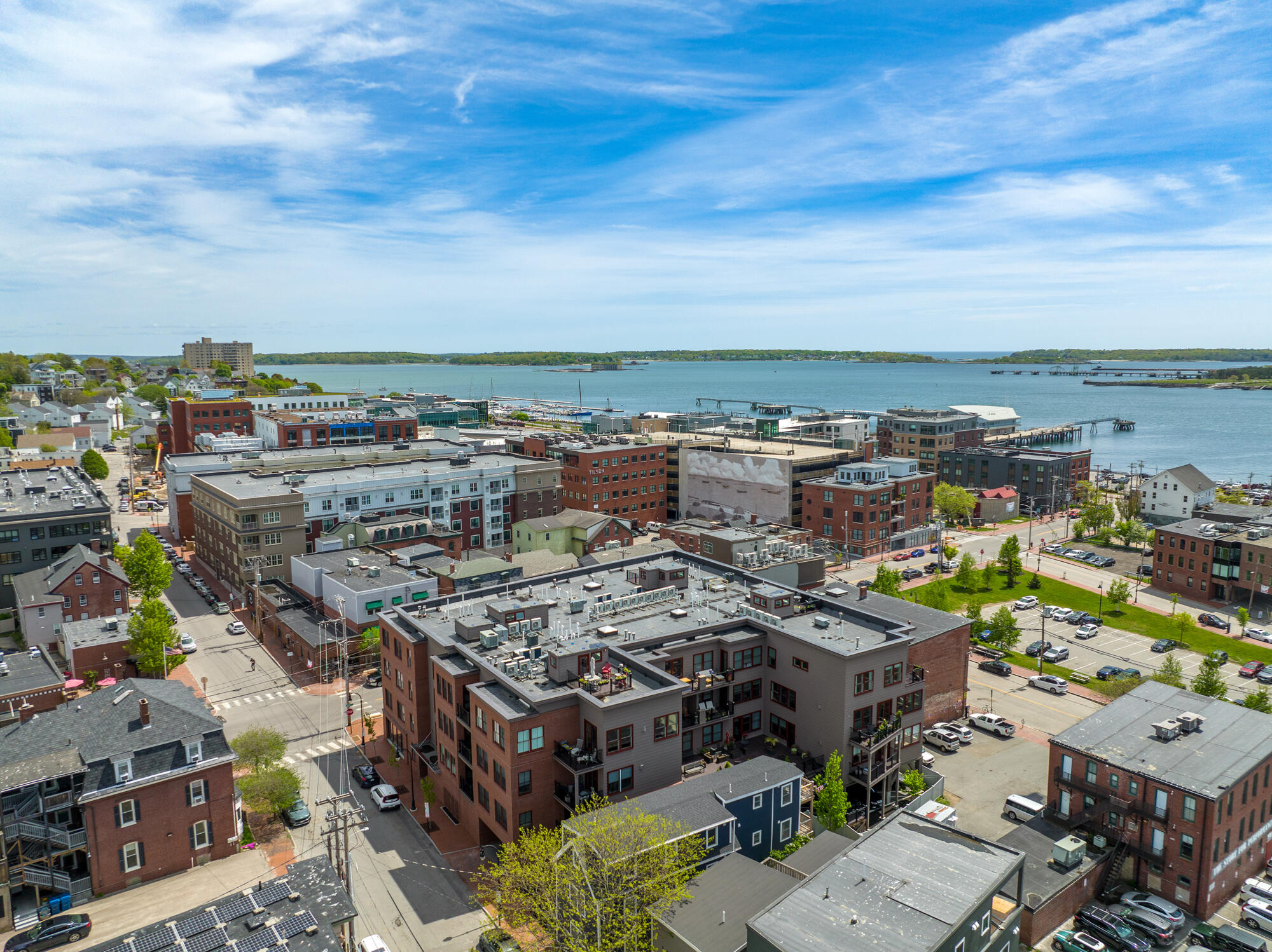 62 India Street, 408