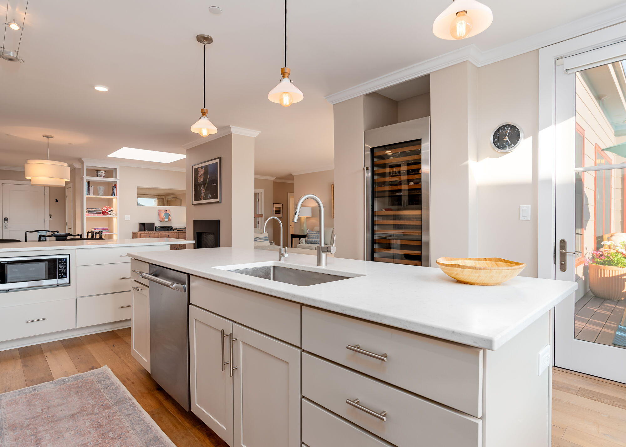 62 India Street, 408